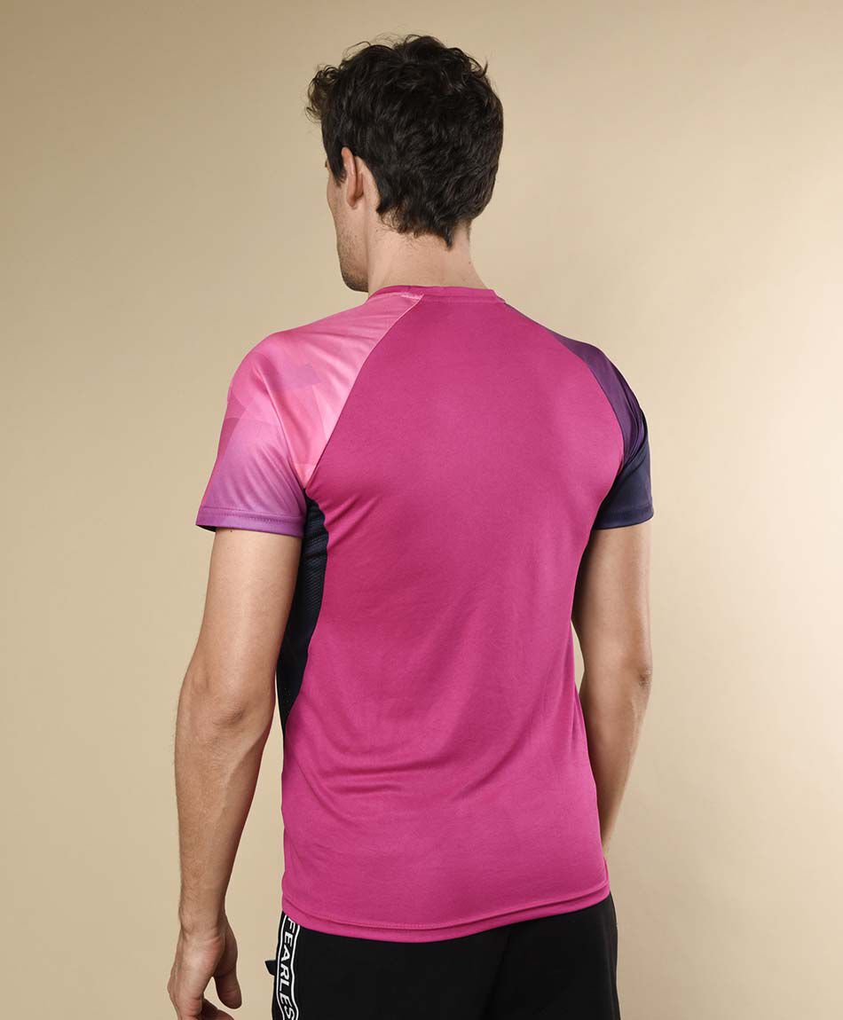 Polera deportiva manga corta cuello redondo
