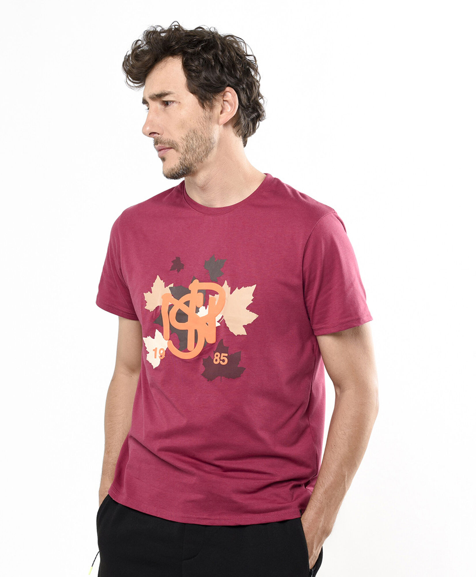 Polera deportiva hombre hojas Polera deportiva hombre hojas