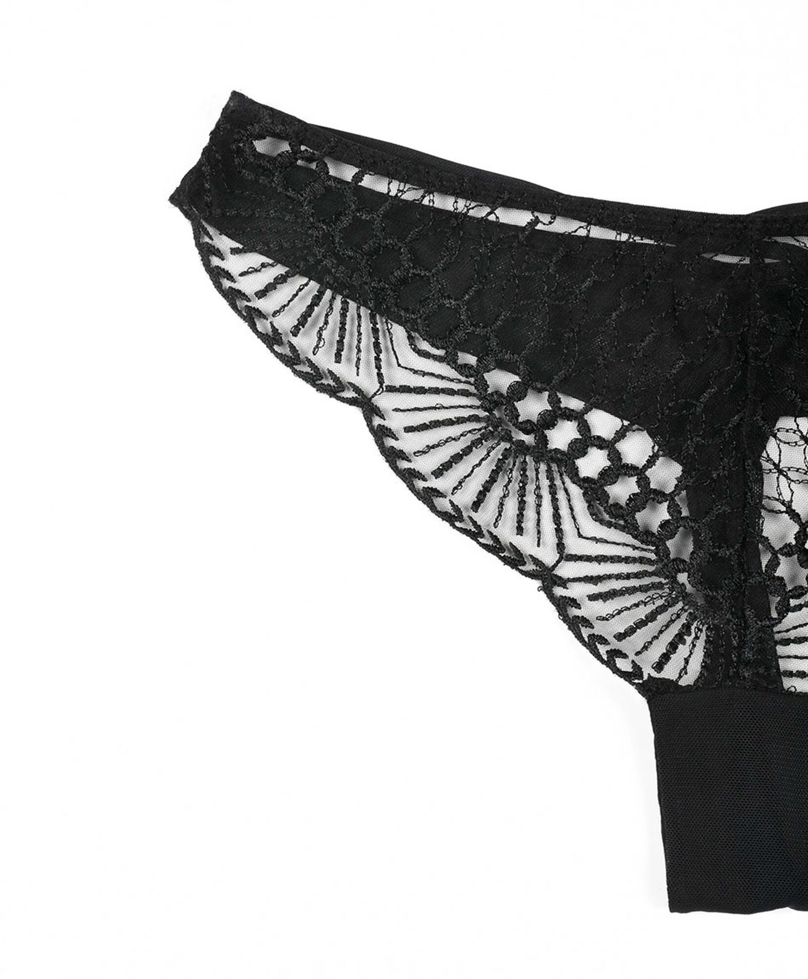 Tanga mujer encajes diseño Tanga mujer encajes diseño
