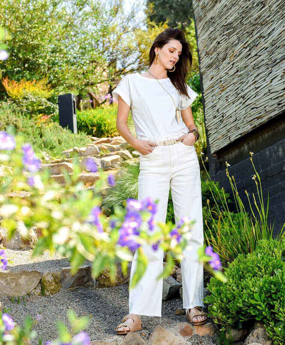 Jeans tiro alto flare