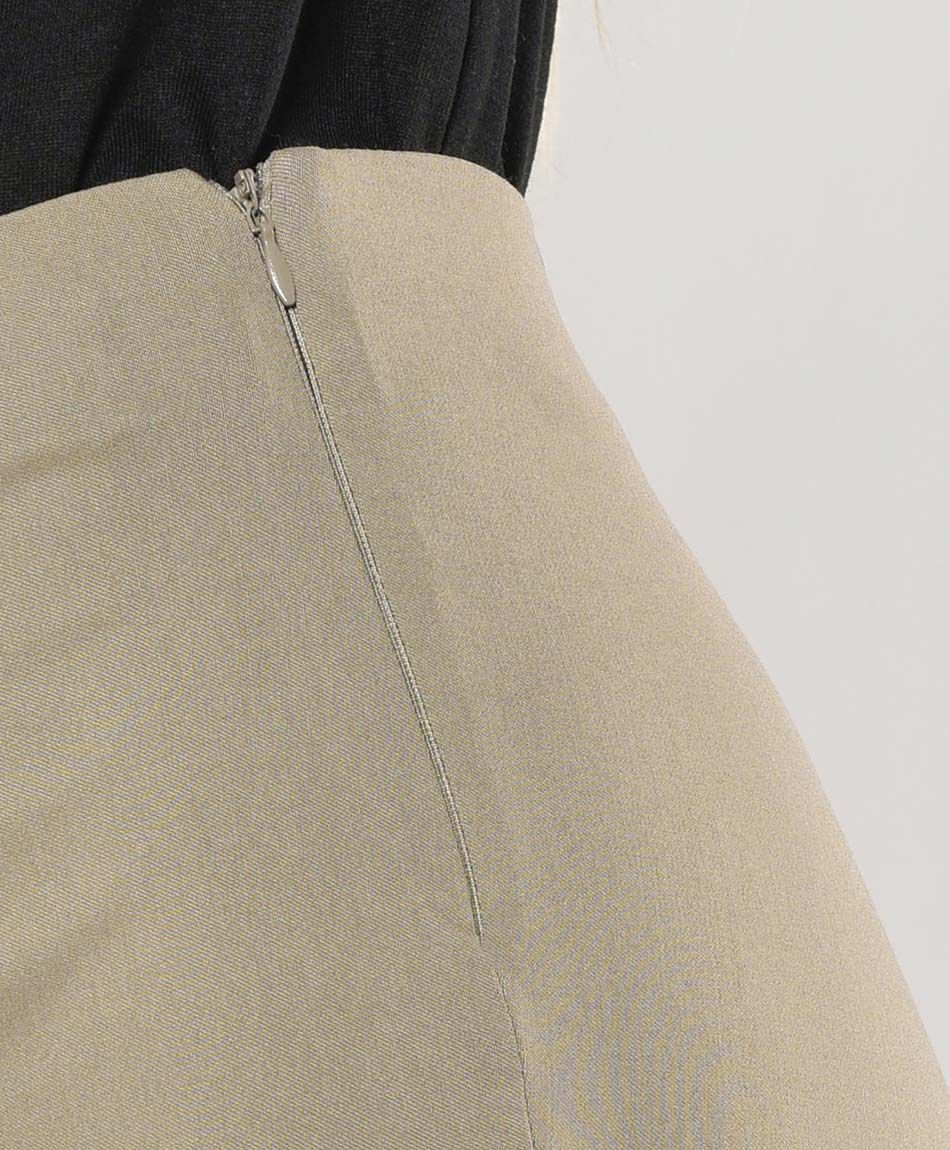 Pantal&oacute;n mujer liso flare