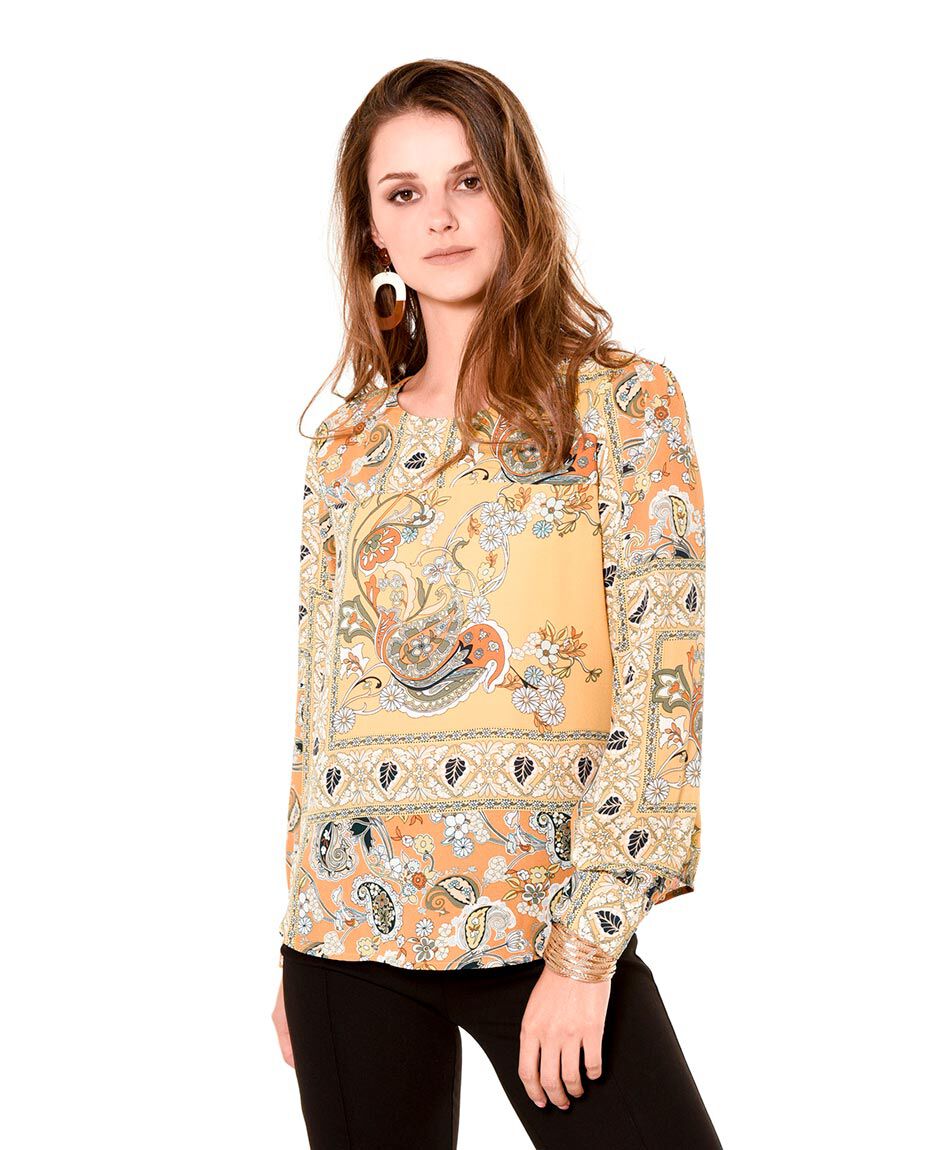 Blusa detalle espalda