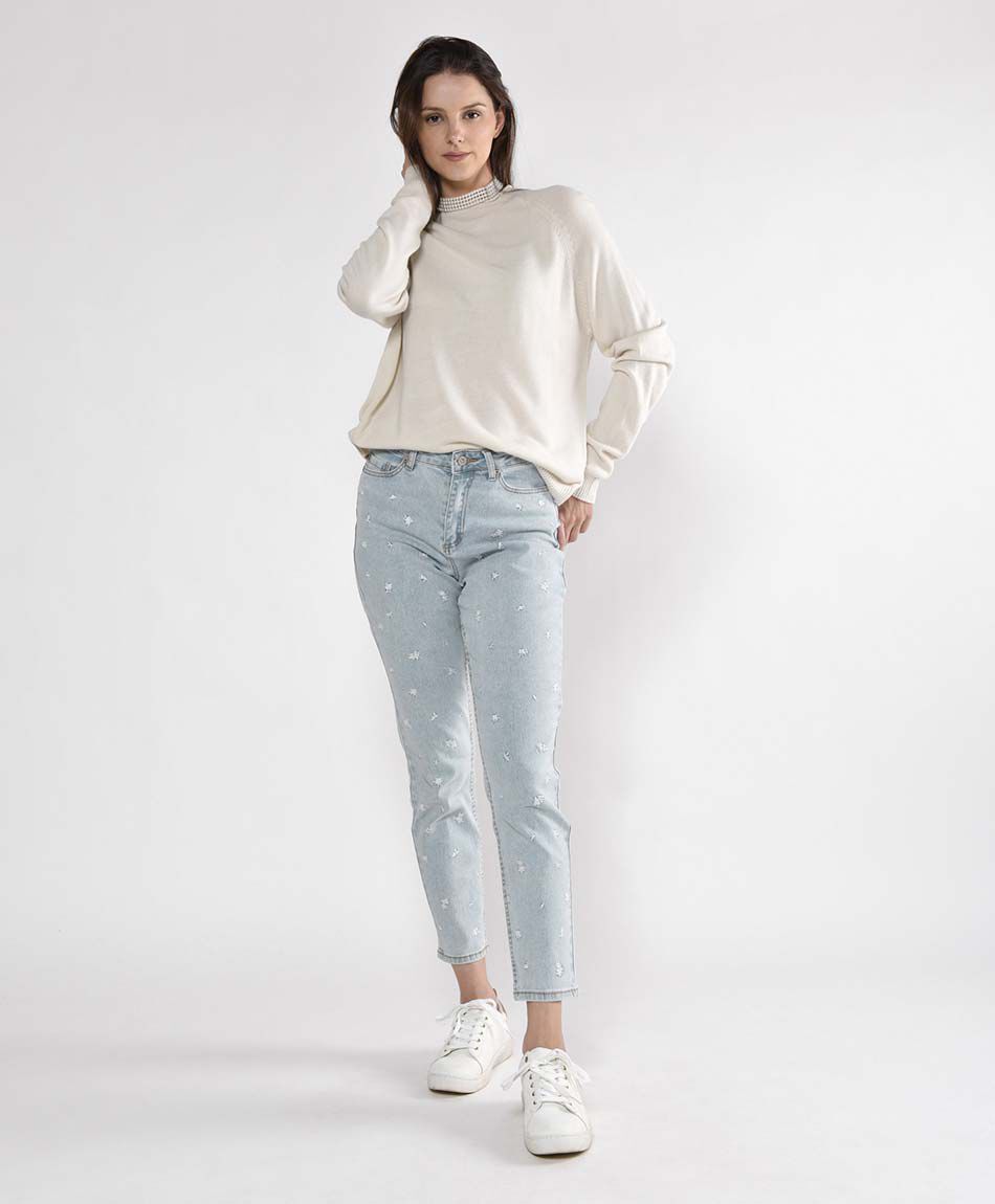 Jeans mujer florcitas bordadas skinny fit