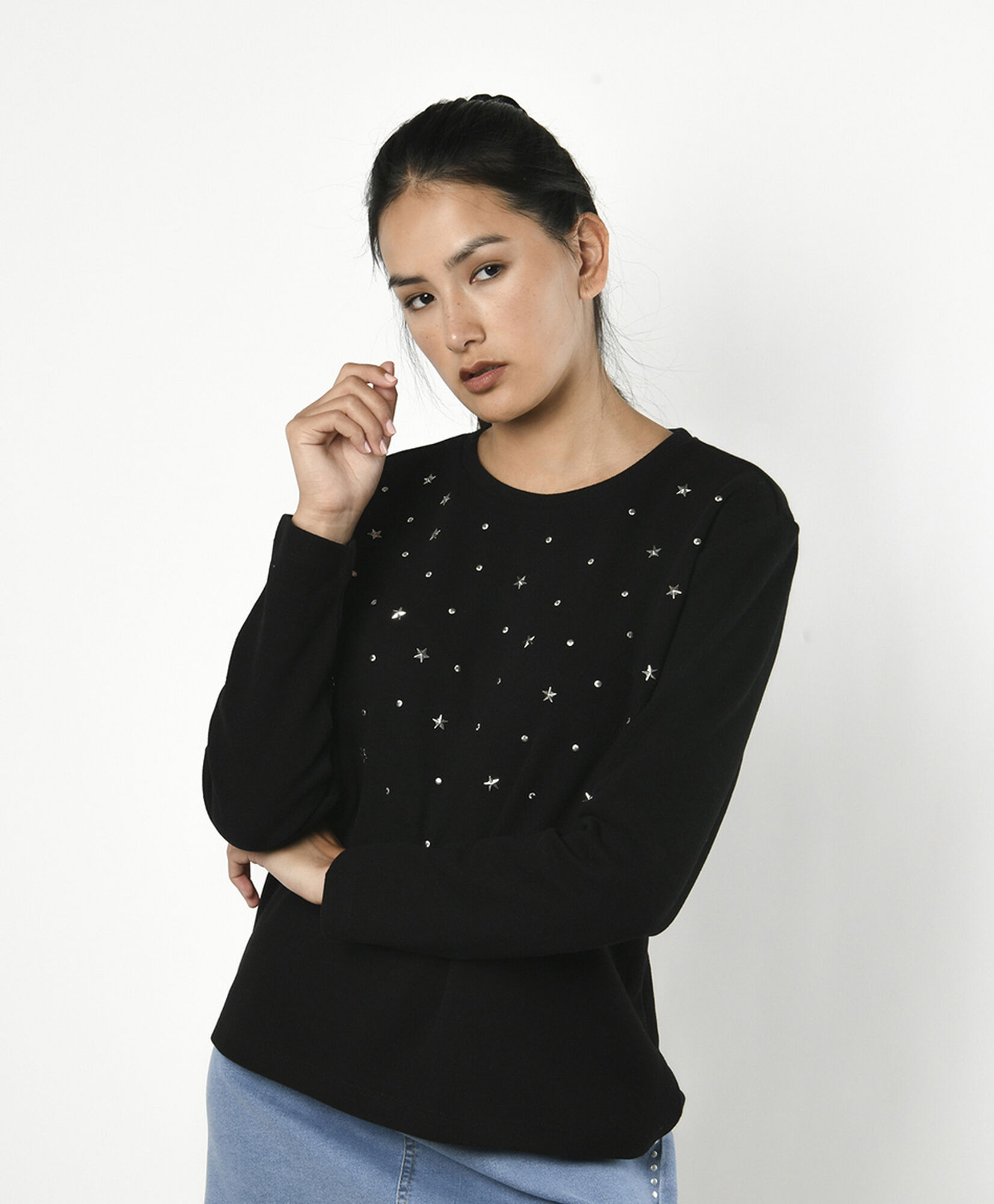 Polerón mujer tachas estrellas Polerón mujer tachas estrellas