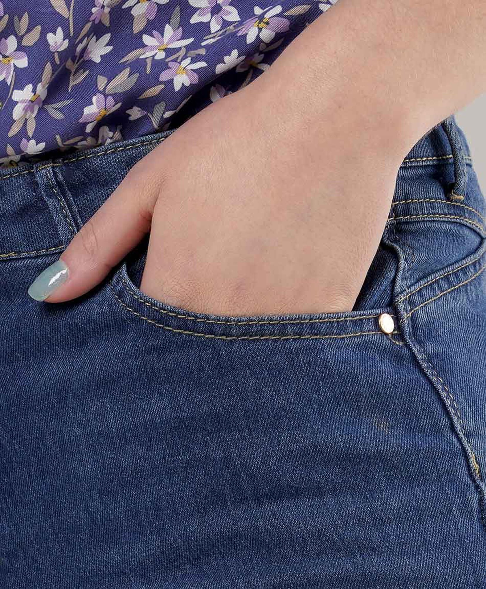 Jeans mujer clásico skinny fit Jeans mujer clásico skinny fit