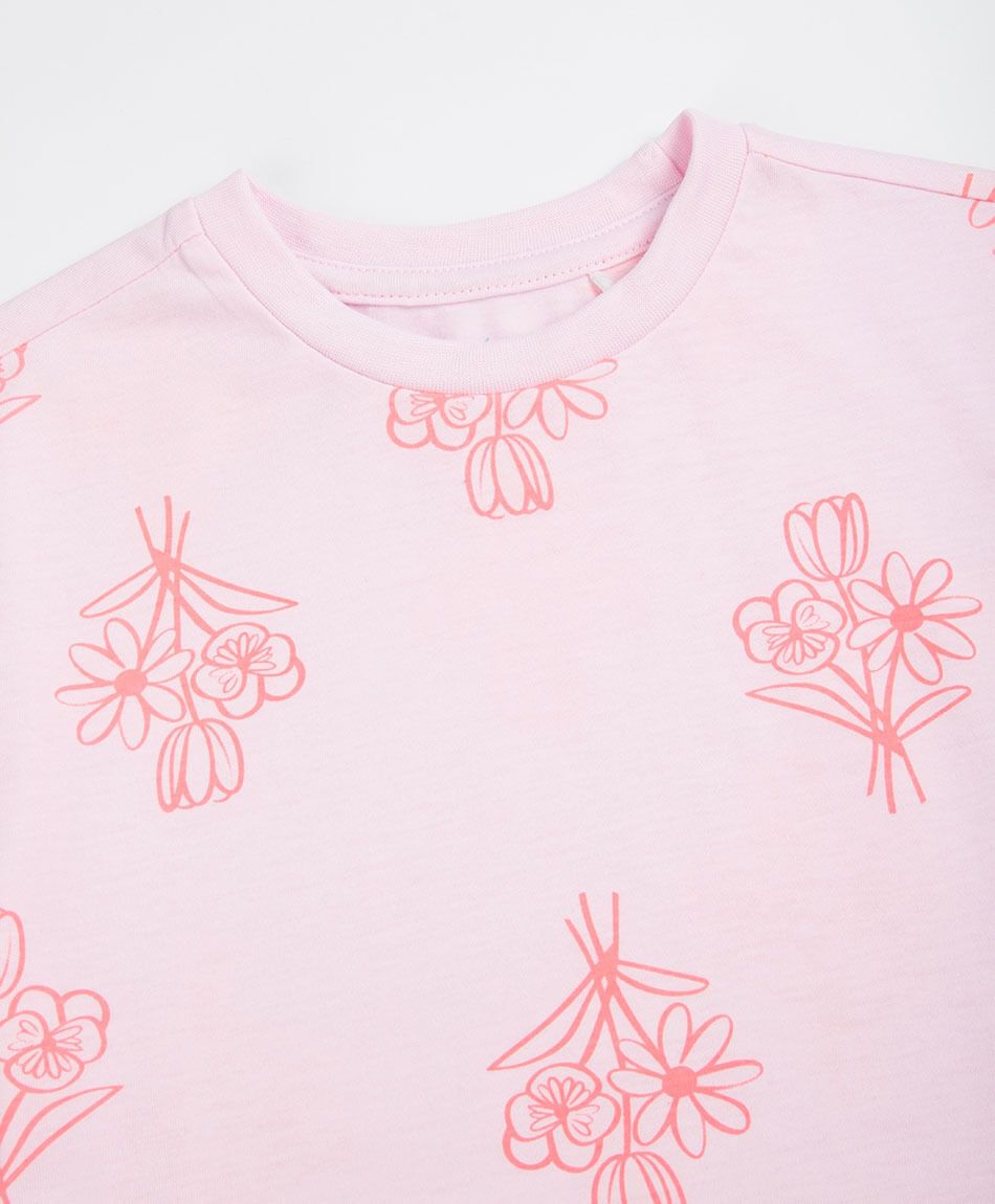 Polera ni&ntilde;a ramos de flores
