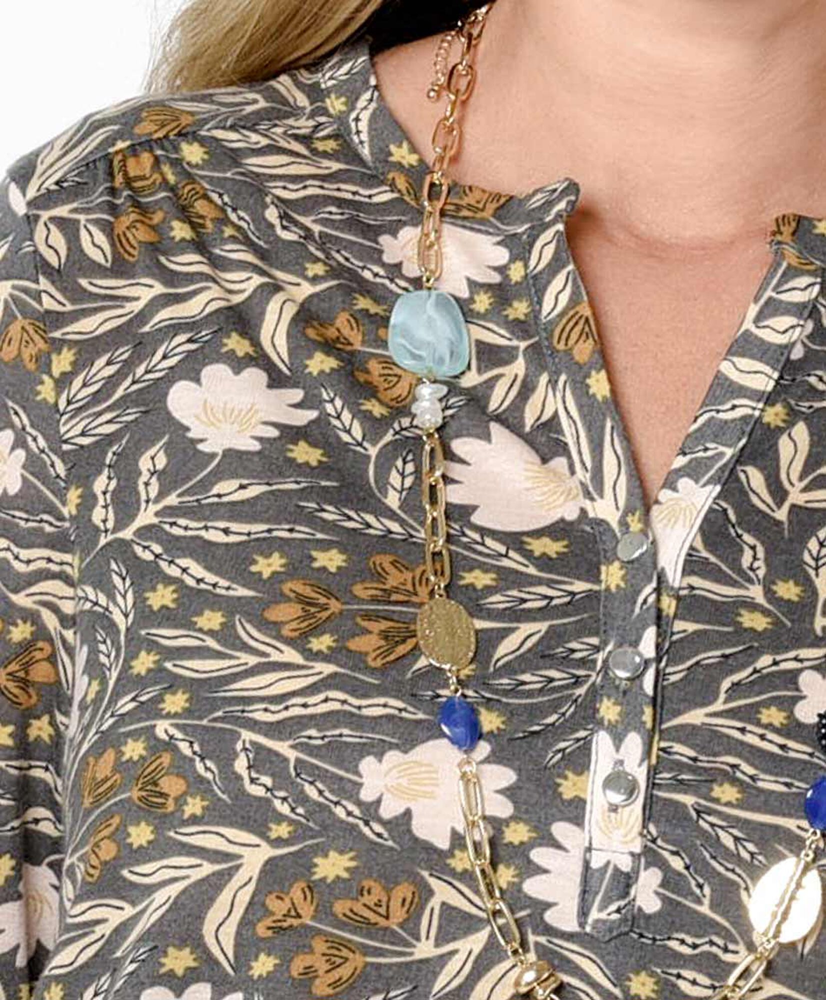 Polera mujer floreada Polera mujer floreada