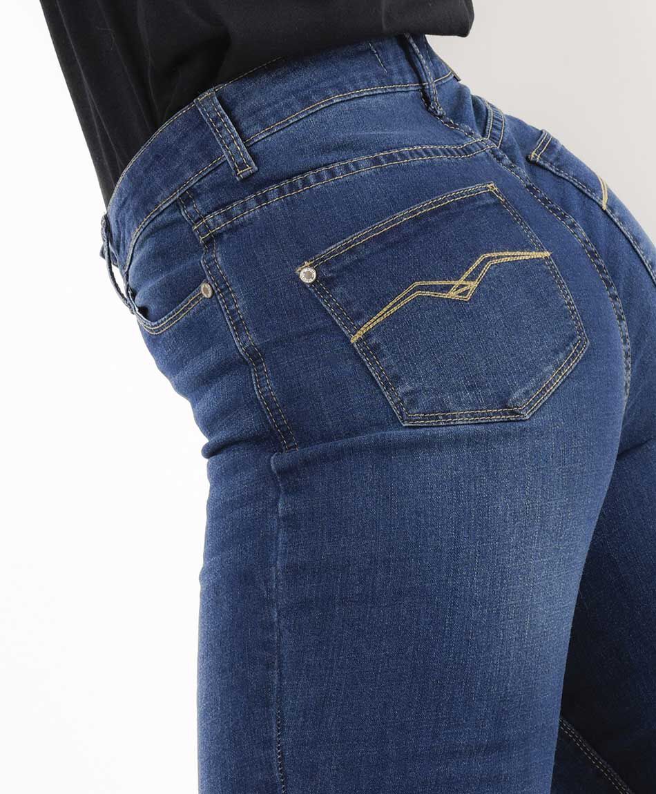 Jeans mujer cl&aacute;sicos flare