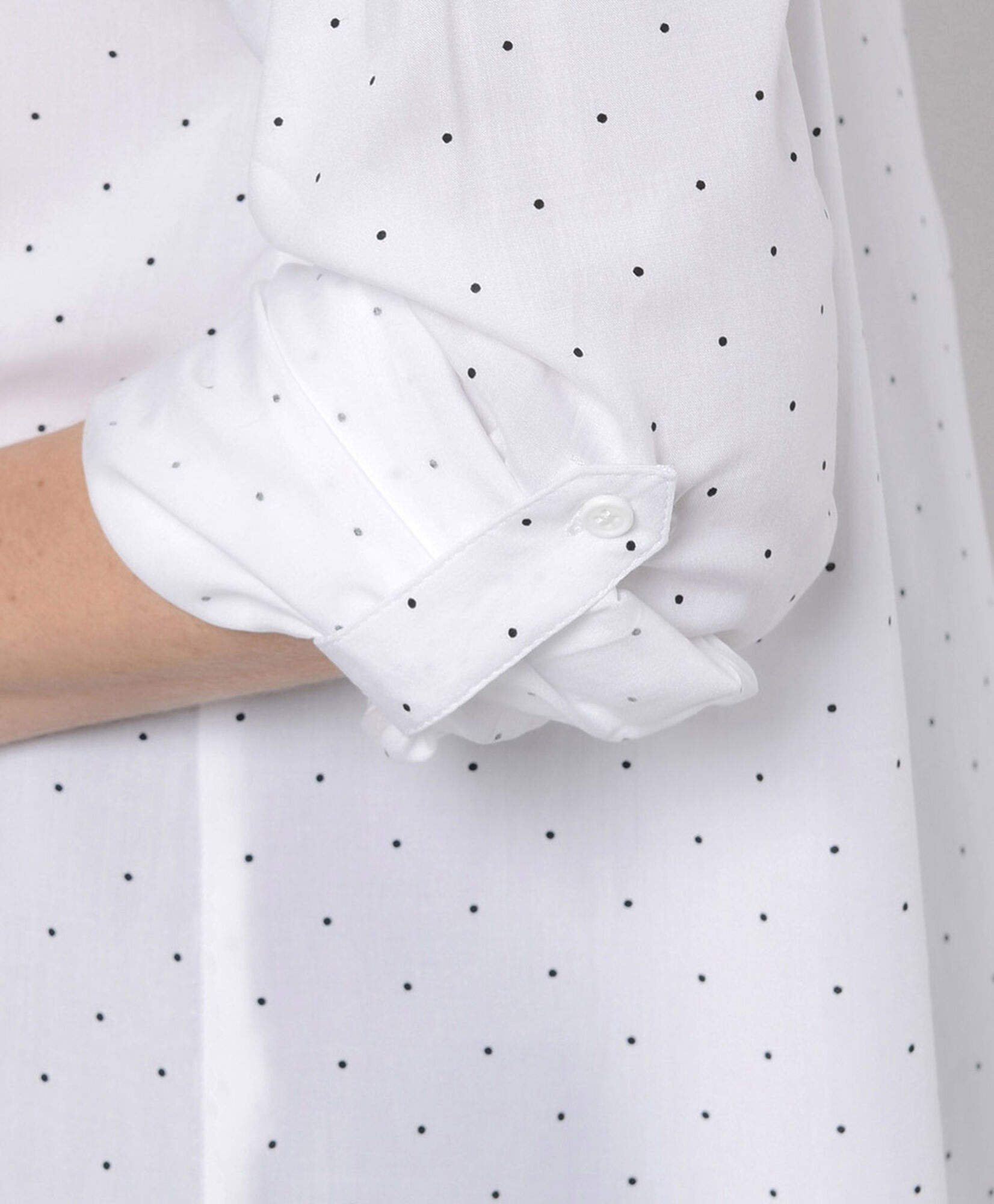Blusa mujer puntos y bolsillo Blusa mujer puntos y bolsillo