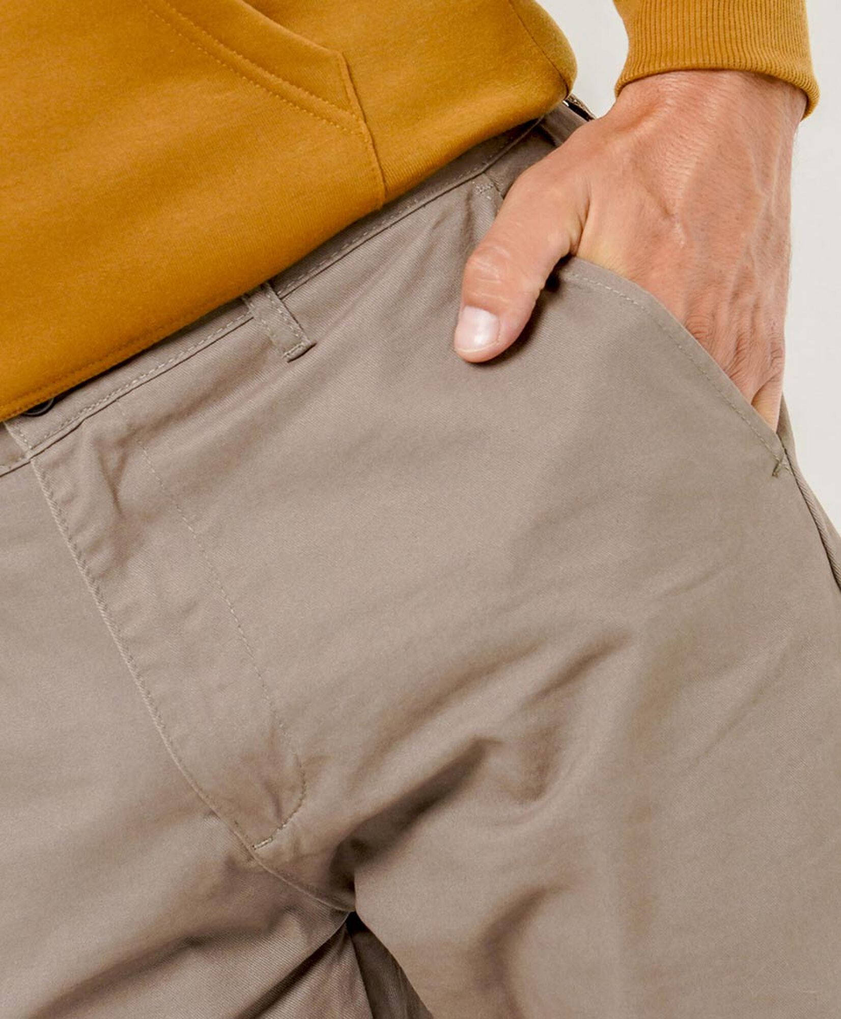 Pantalón hombre básico café Pantalón hombre básico café