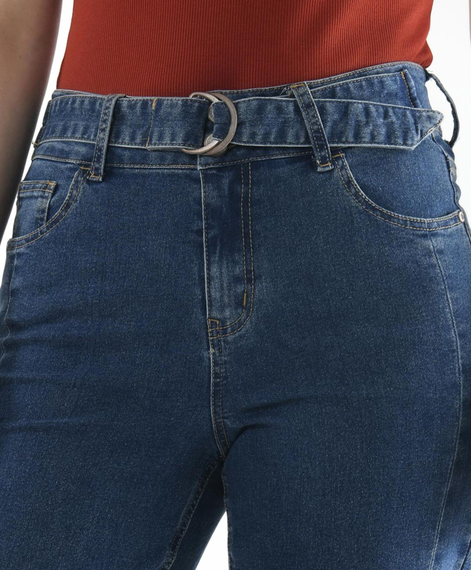 Jeans mujer cinturón flare Jeans mujer cinturón flare