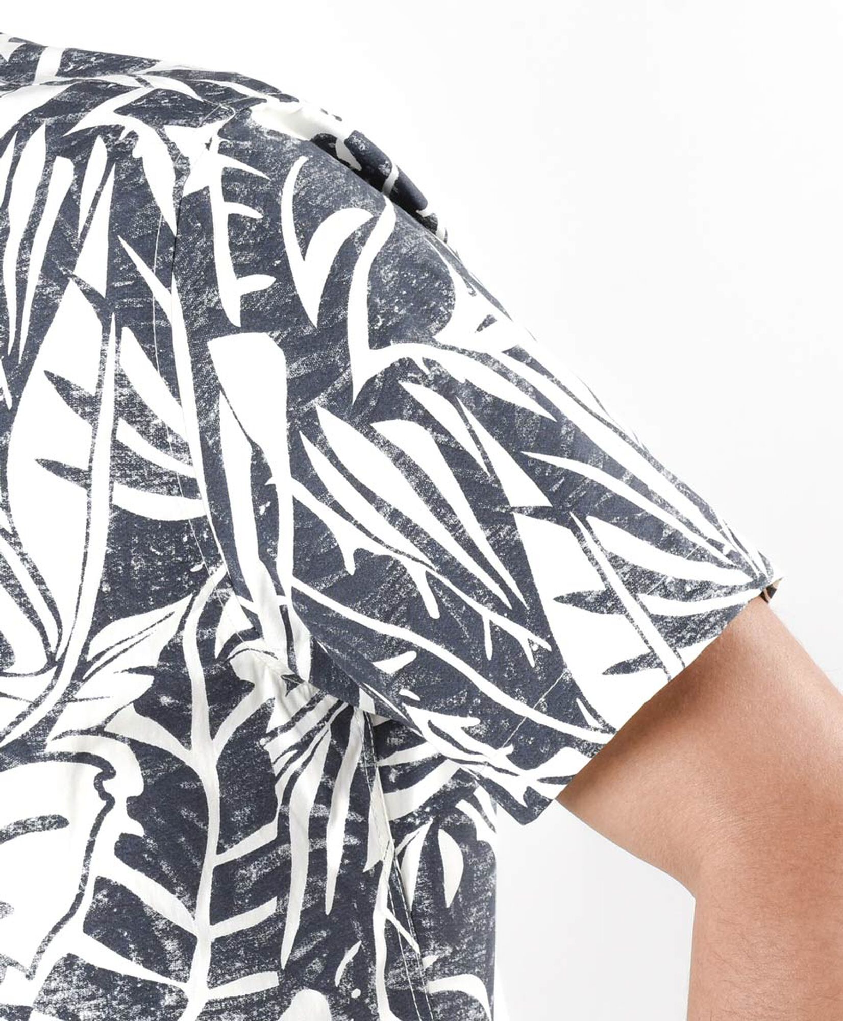 Camisa hombre hojas Camisa hombre hojas