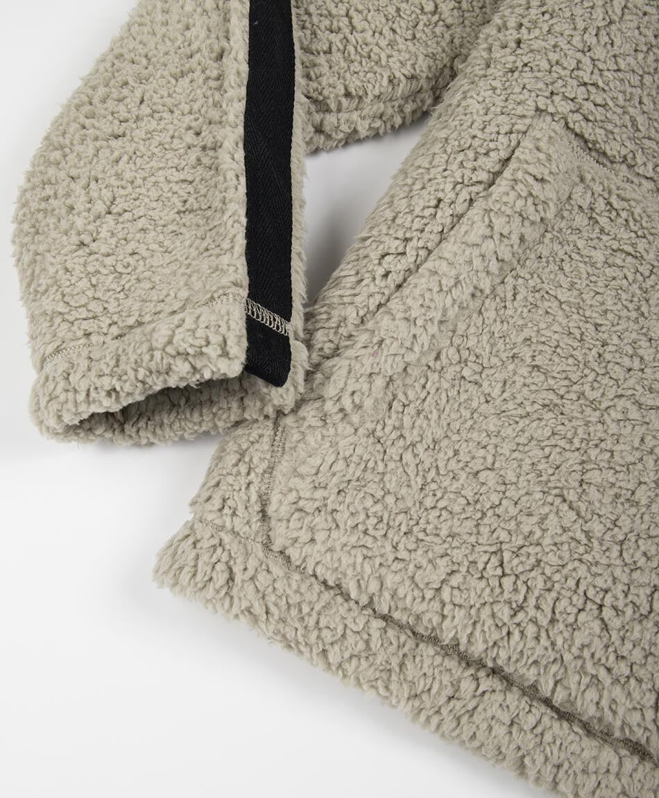 Poler&oacute;n ni&ntilde;o chiporro beige