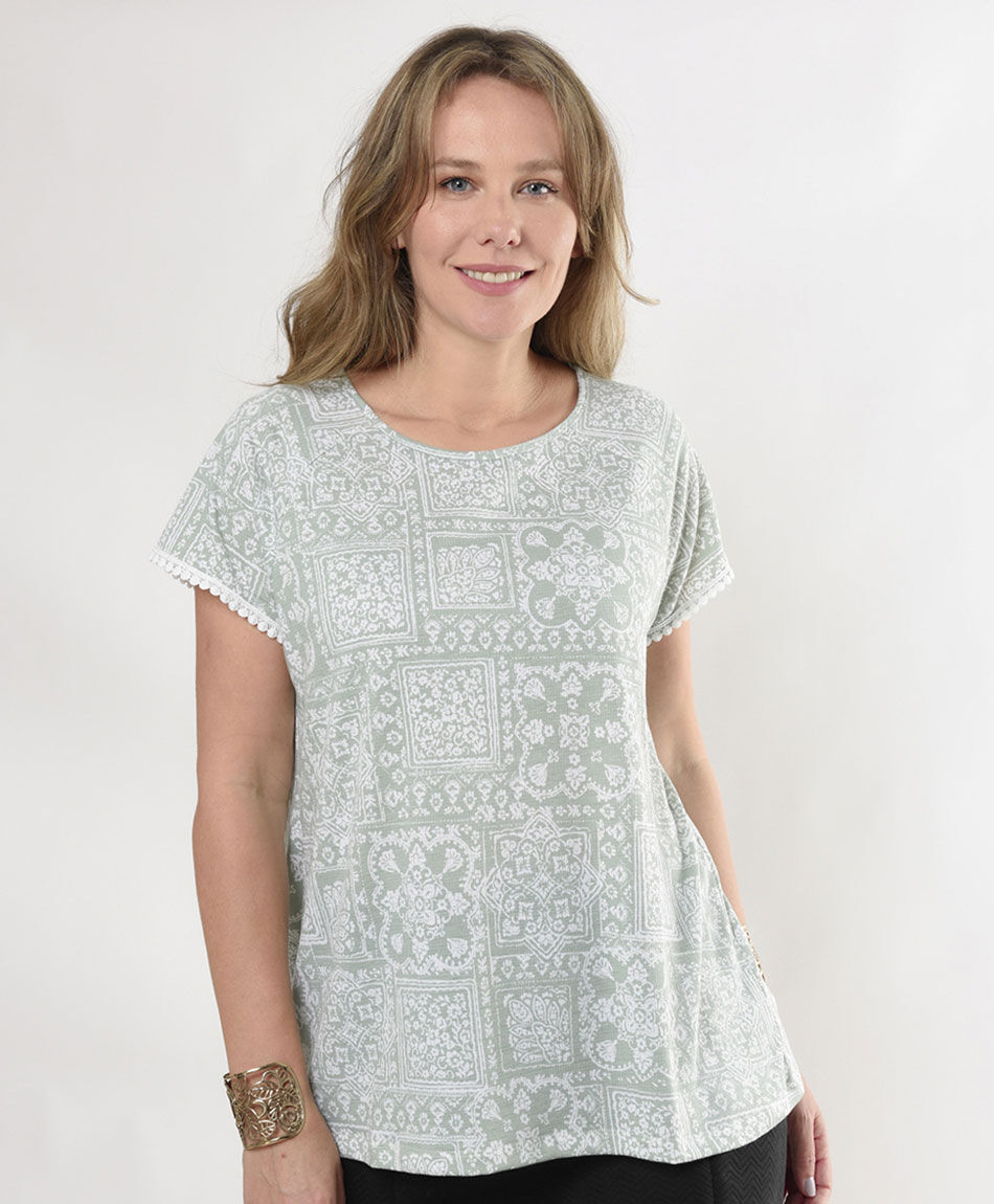 Polera mujer texturizada bicolor oversize