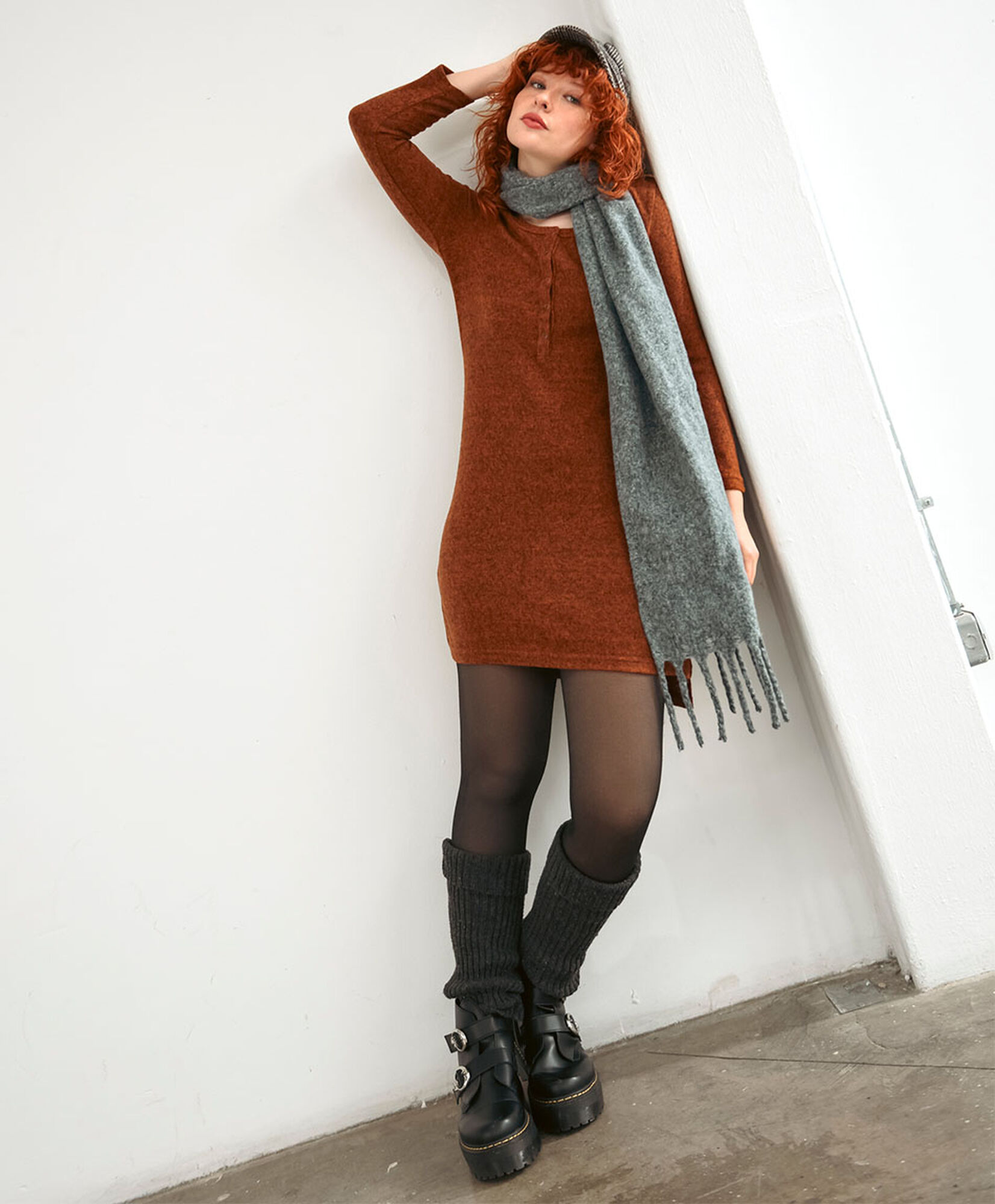 Vestido mujer lanoso botones Vestido mujer lanoso botones
