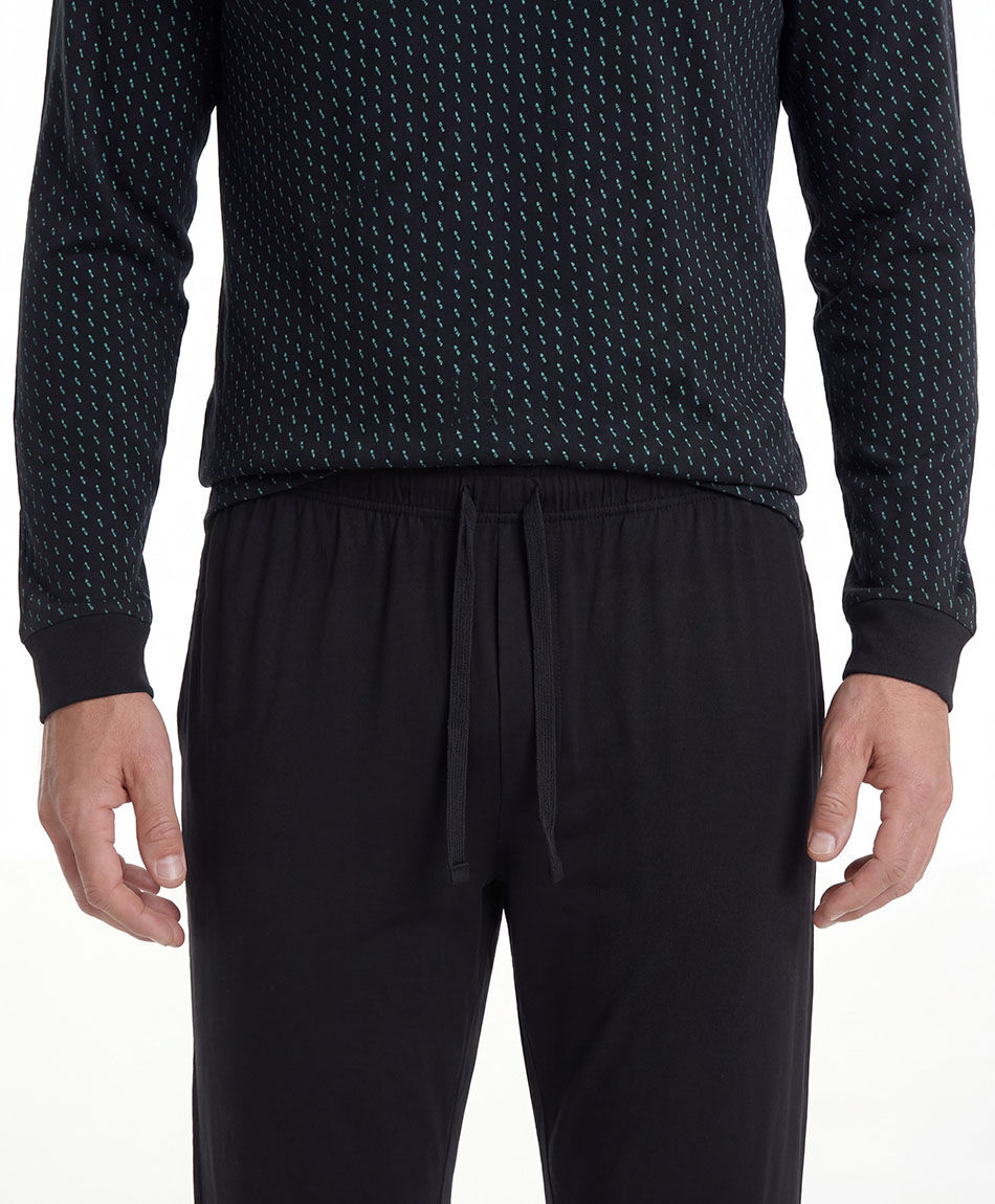 Pijama hombre cuello v