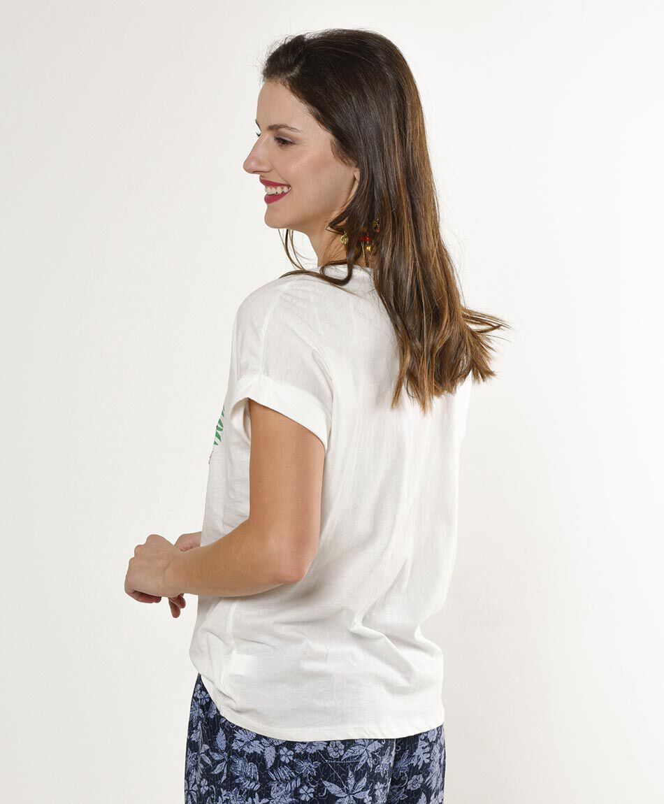 Polera manga corta cuello redondo