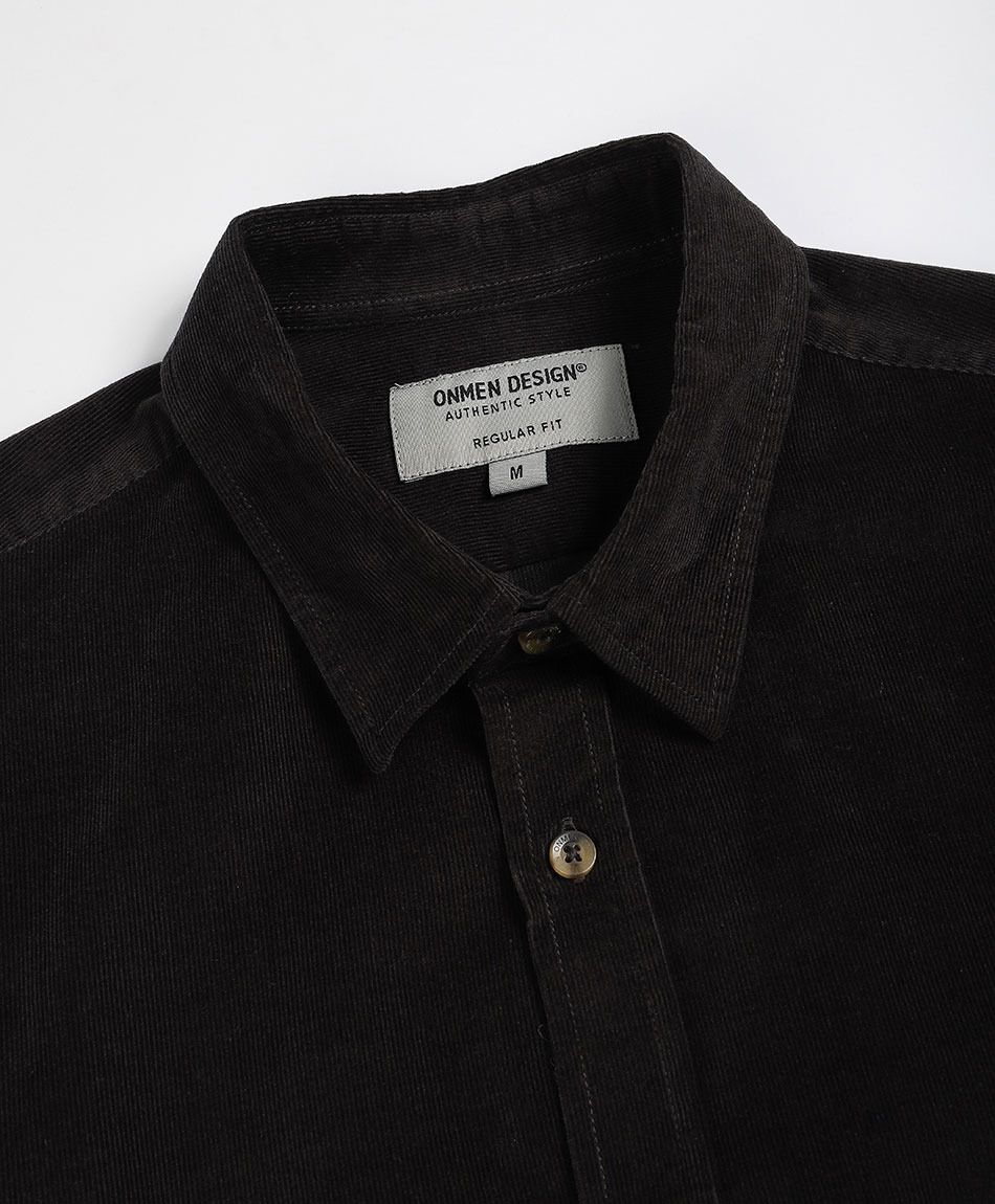 Camisa hombre b&aacute;sica corderoy negra