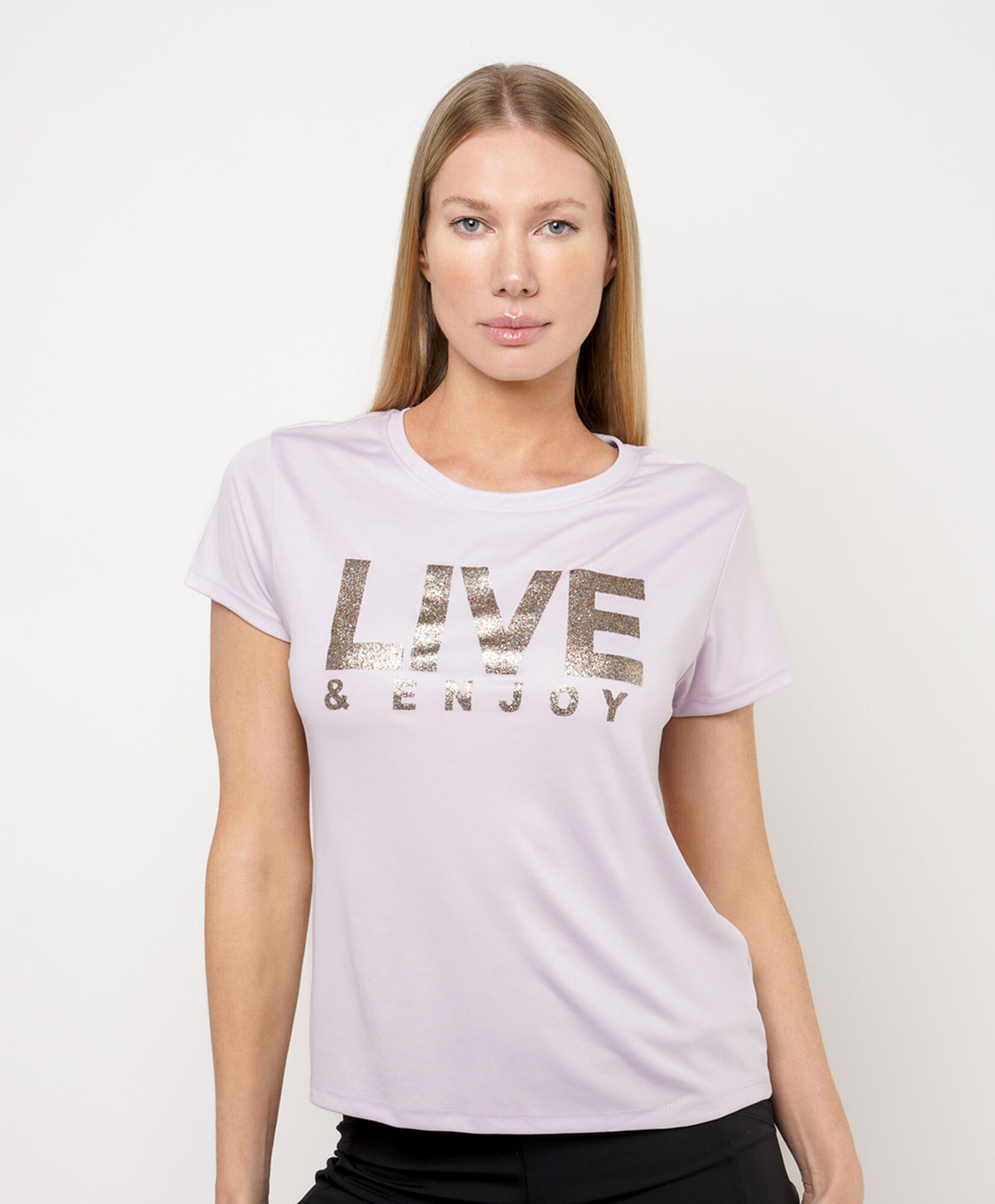 Polera deportiva mujer live Polera deportiva mujer live