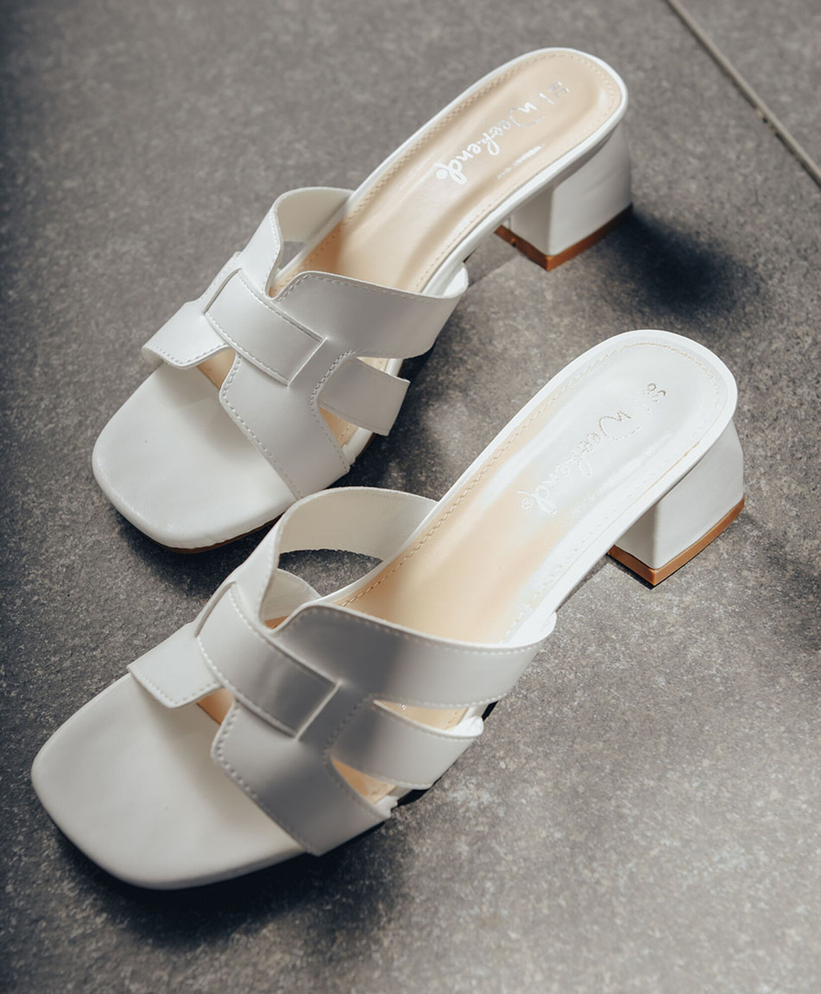 Sandalia mujer blanca taco medio Sandalia mujer blanca taco medio