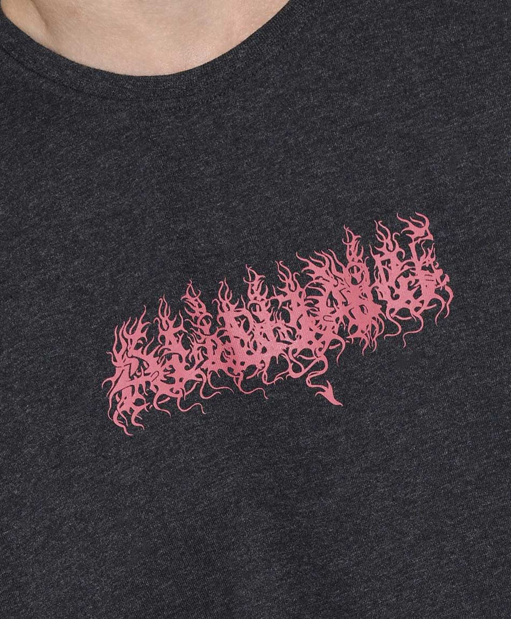 Polera hombre doble estampado fuego Polera hombre doble estampado fuego