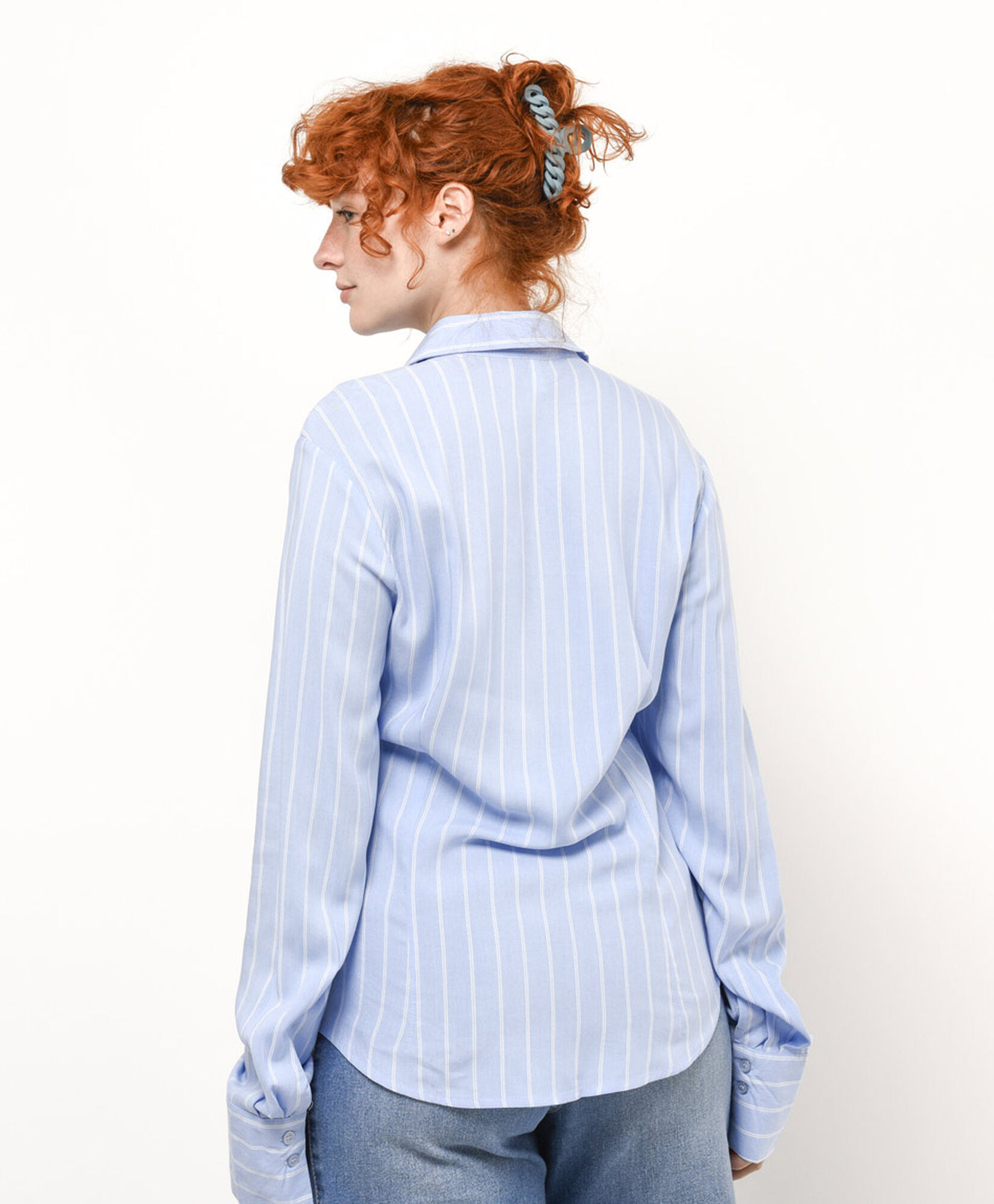 Blusa mujer entallada listada Blusa mujer entallada listada