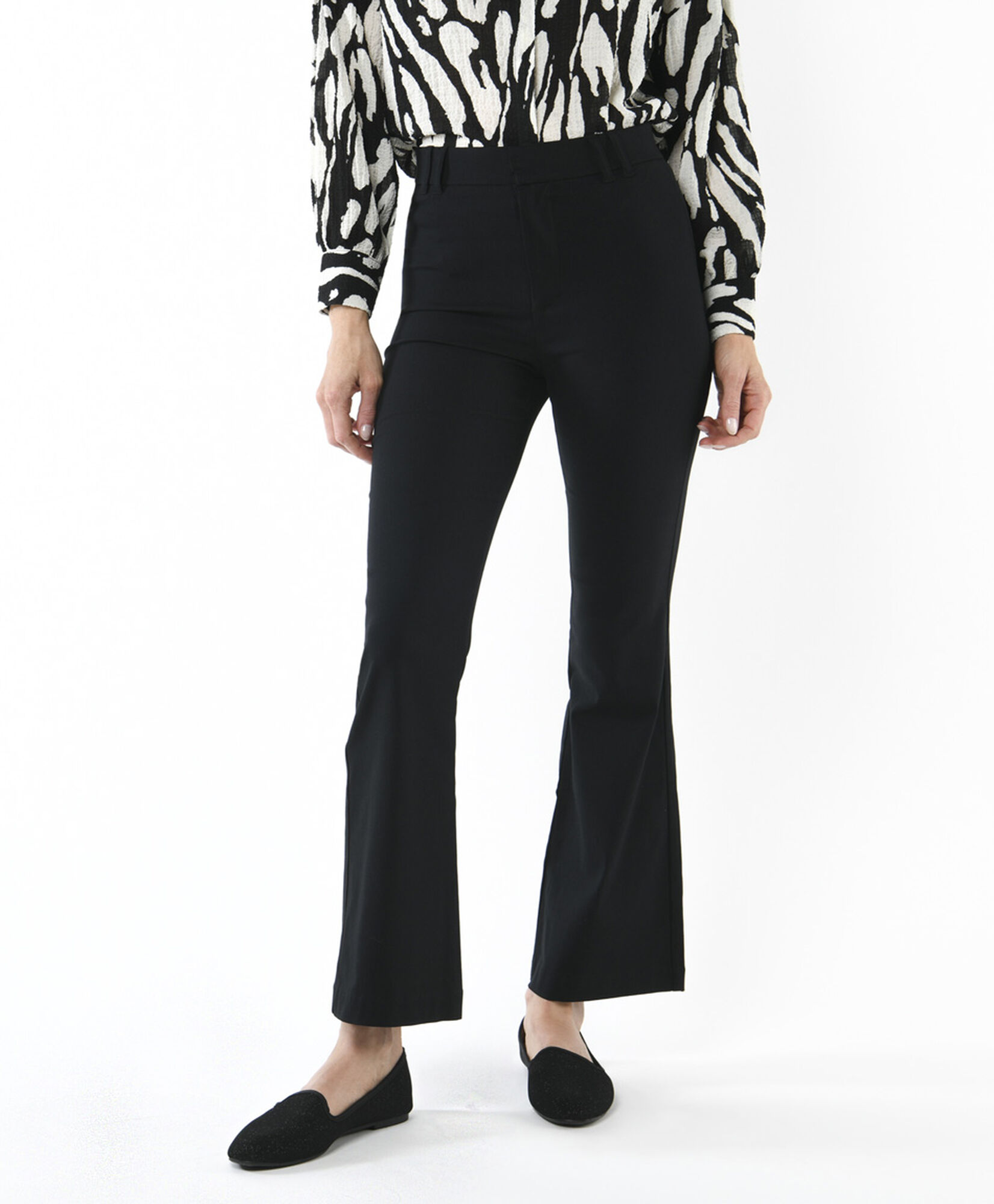 Pantalón mujer liso flare Pantalón mujer liso flare