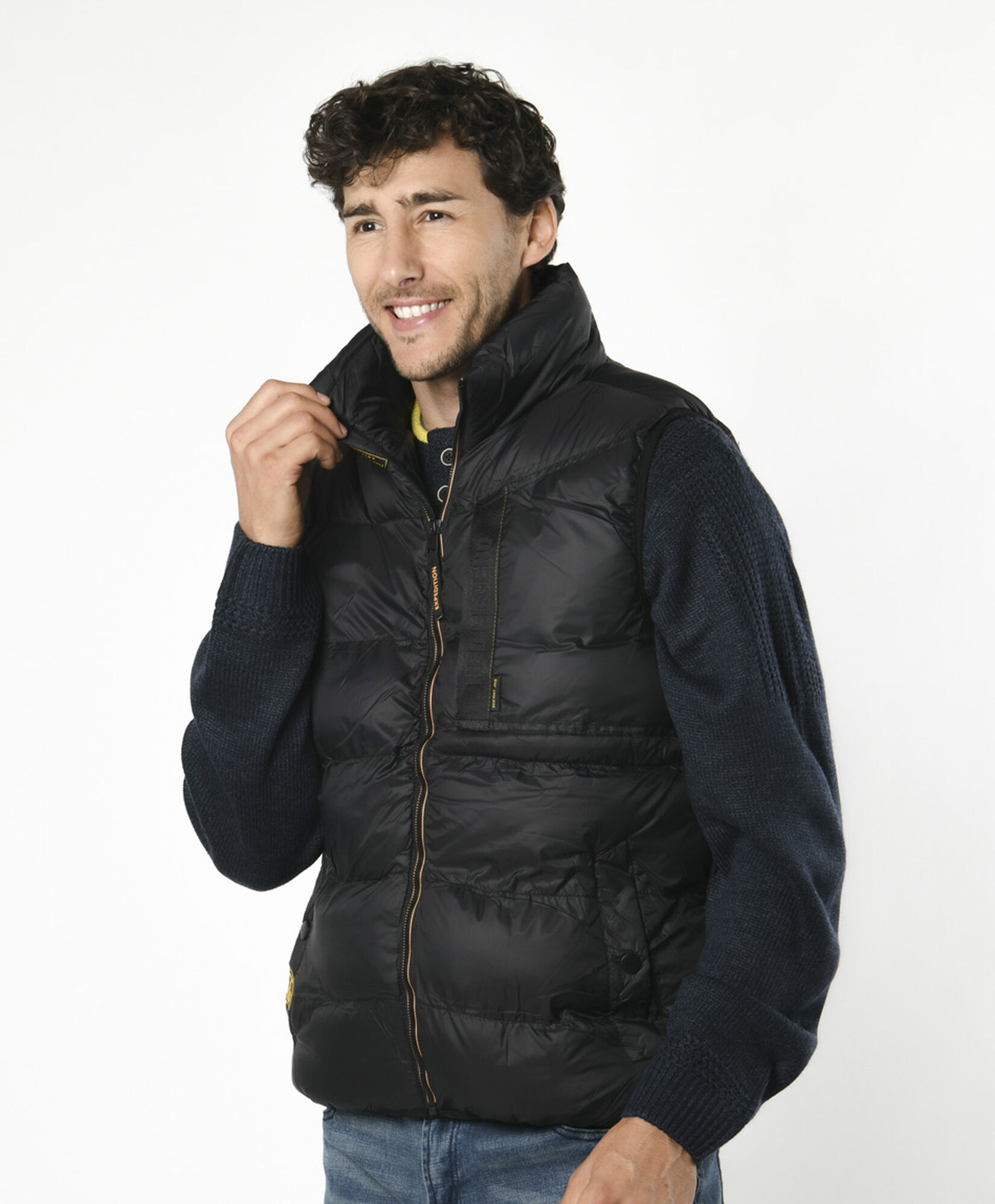 Parka hombre sin mangas costuras Parka hombre sin mangas costuras