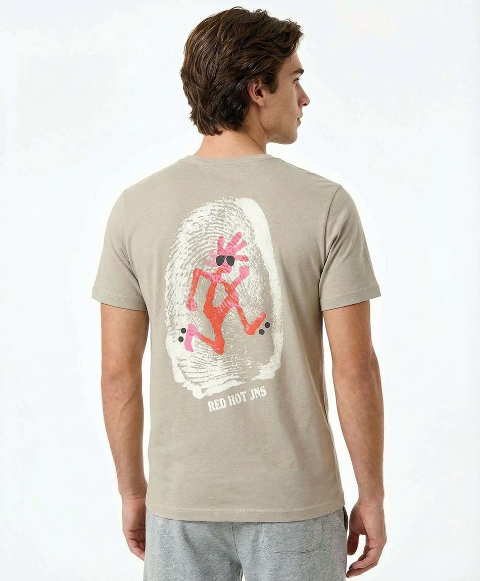 Polera hombre doble print huella