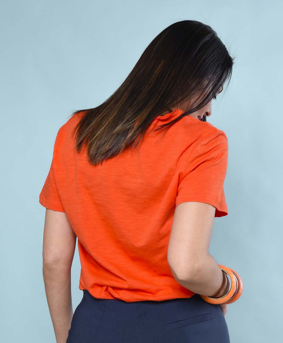 Polera manga corta cuello redondo