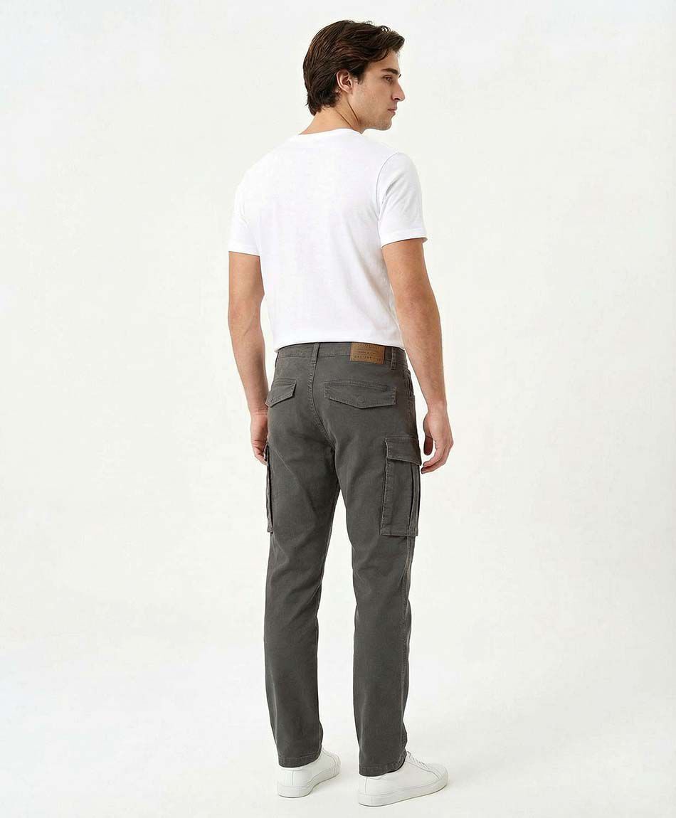 Jeans hombre cargo style