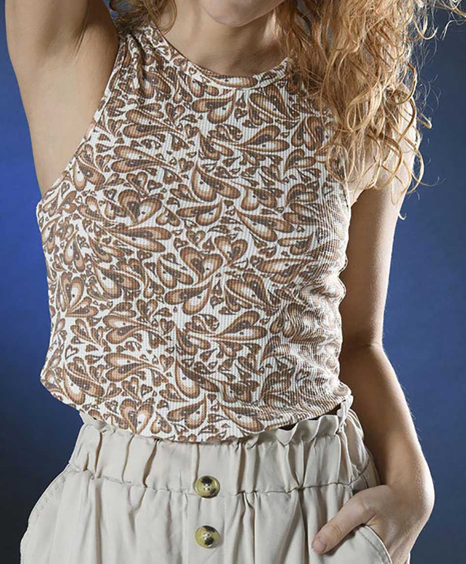 Polera estampada croc