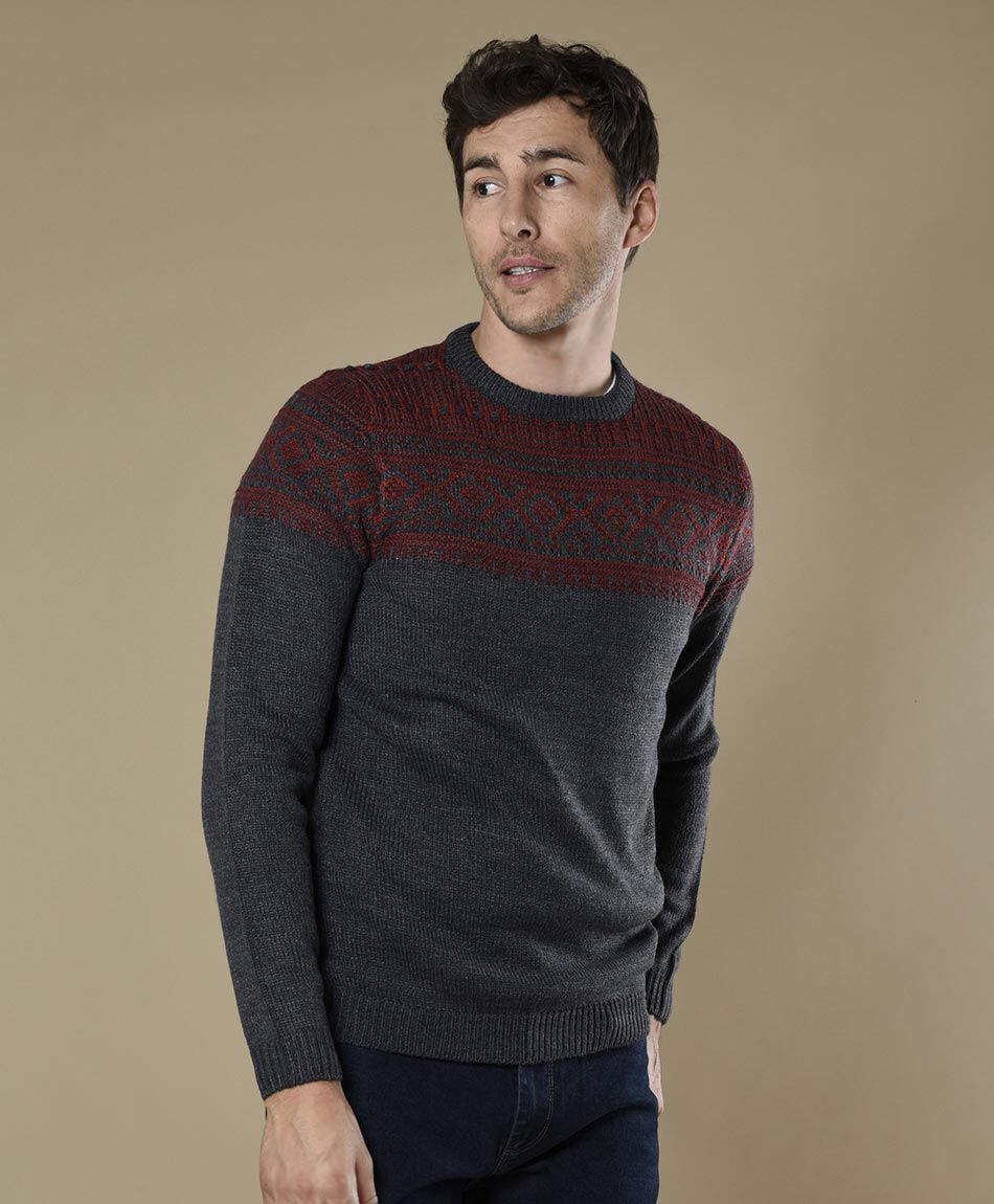 Sweater cuello redondo