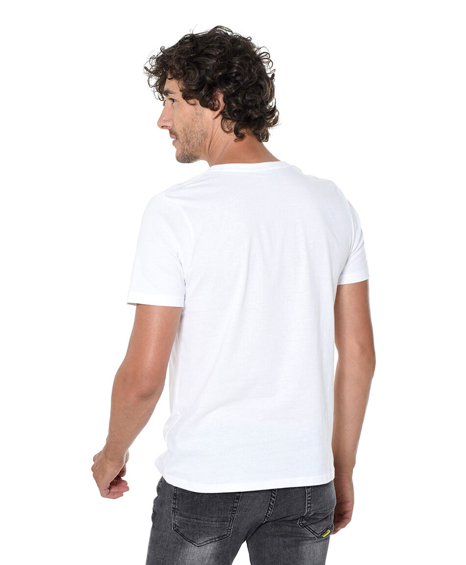 Polera estampada cuello v