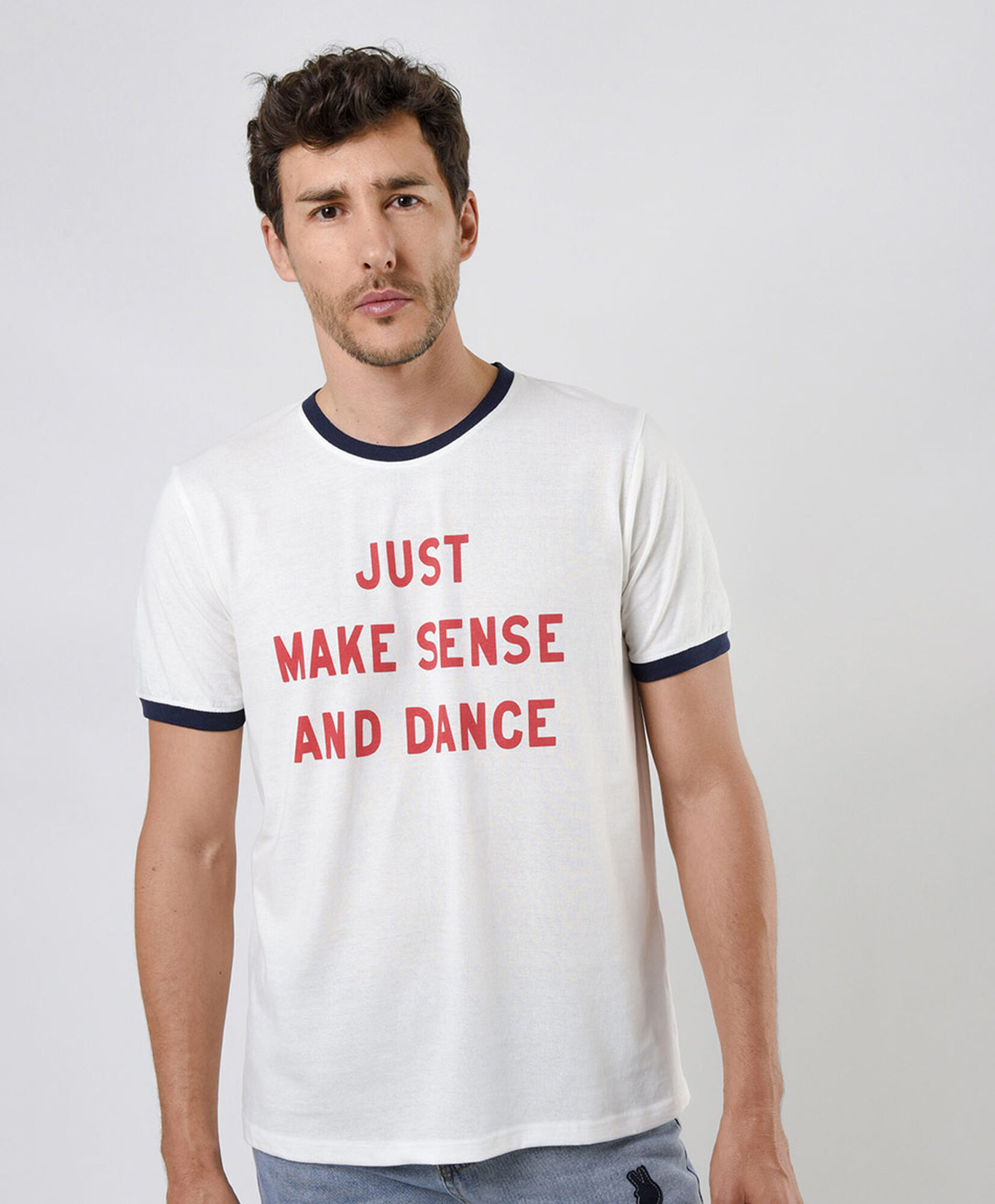 Polera hombre bicolor dance Polera hombre bicolor dance