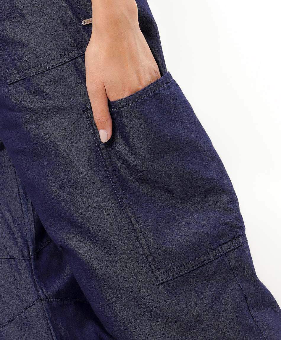 Pantal&oacute;n mujer cargo amarre