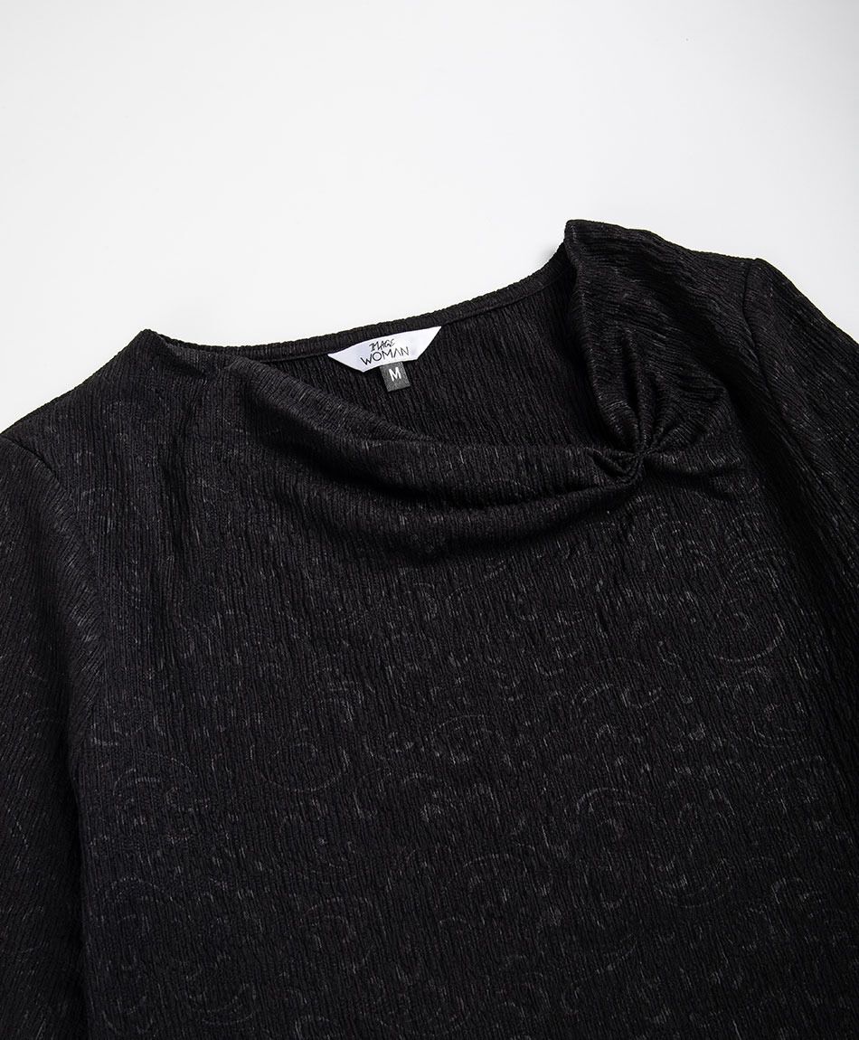 Polera mujer cuello asim&eacute;trico