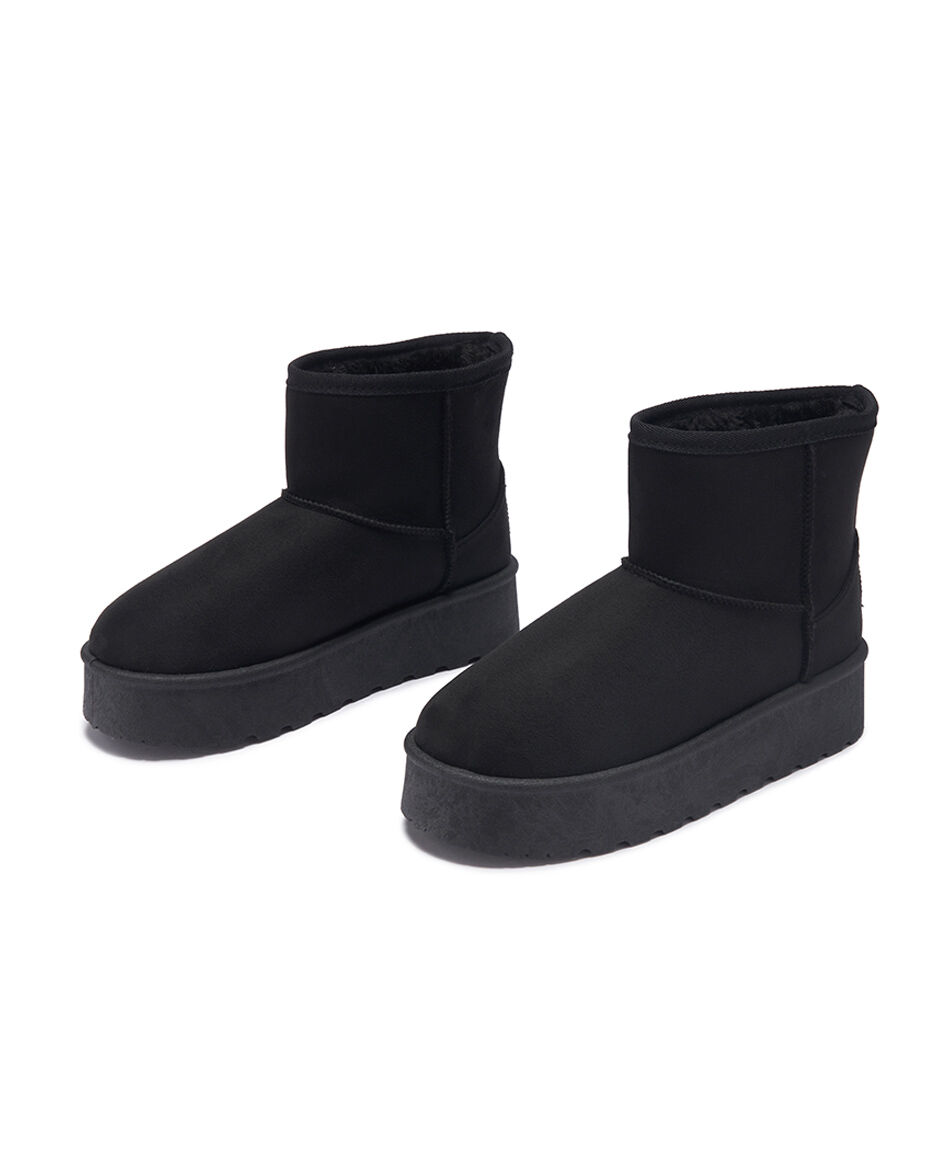 Bota mujer comfy corta black