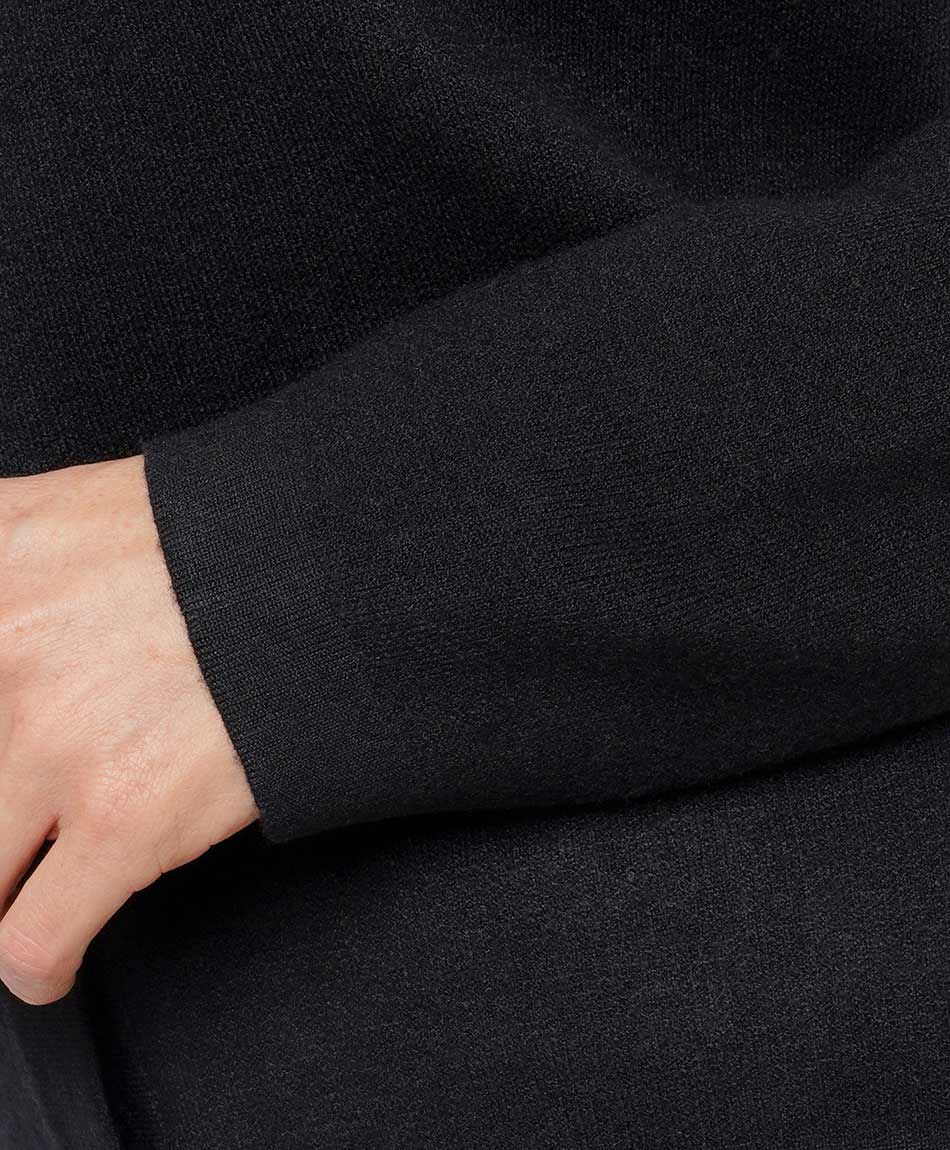 Tejido mujer botones dorados