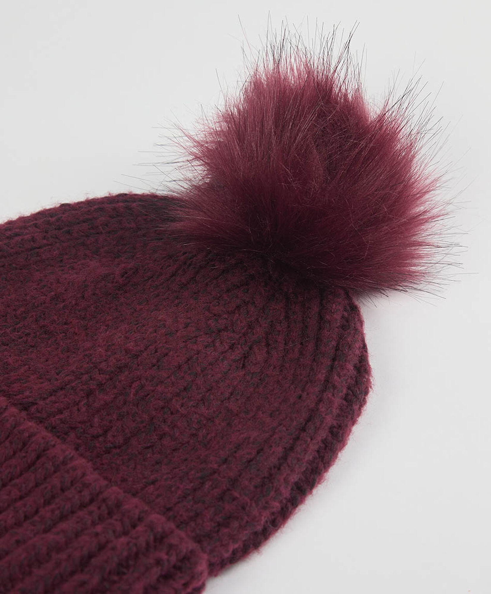Gorro mujer pompón box regalo Gorro mujer pompón box regalo