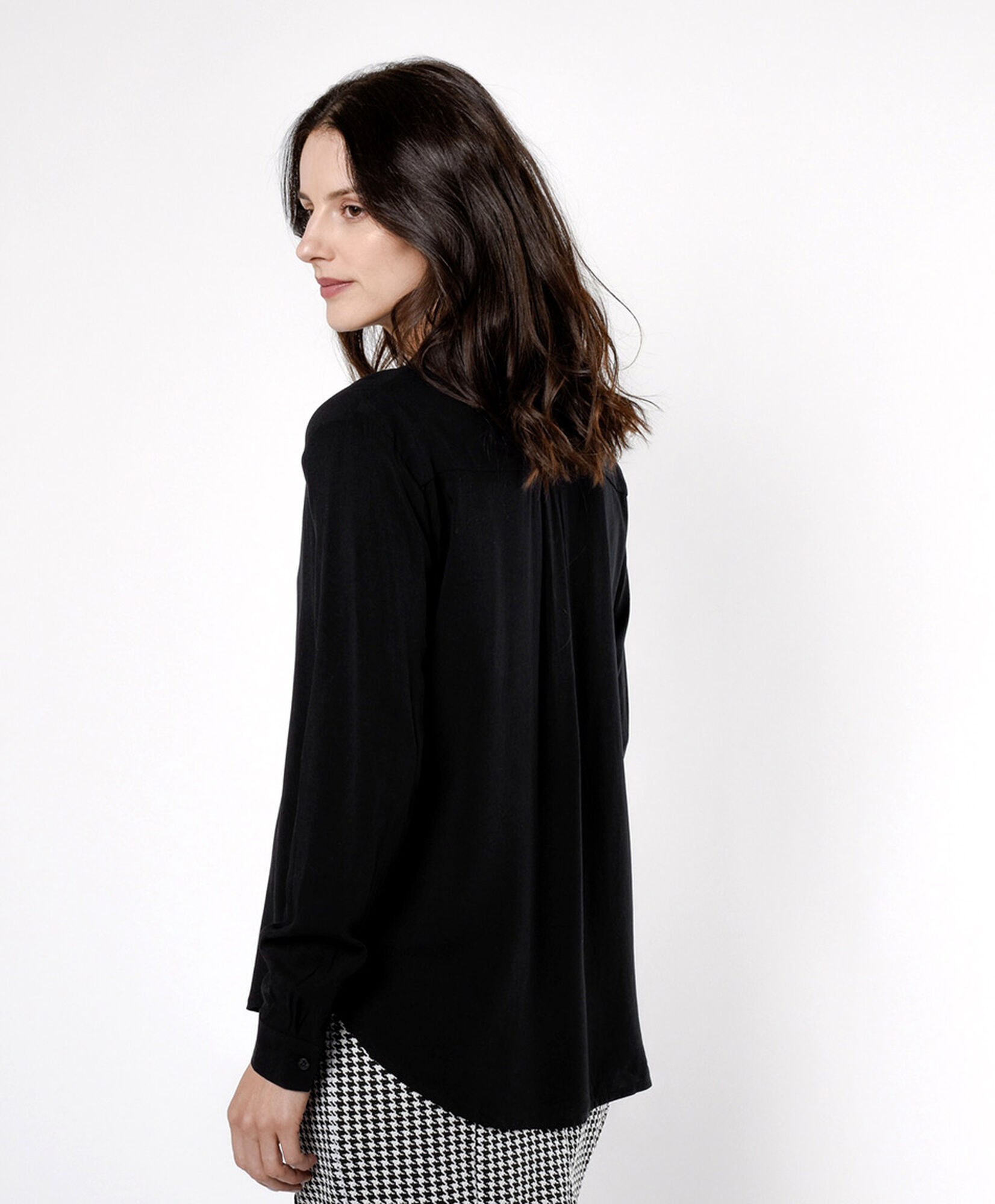 Blusa mujer camisera negra Blusa mujer camisera negra