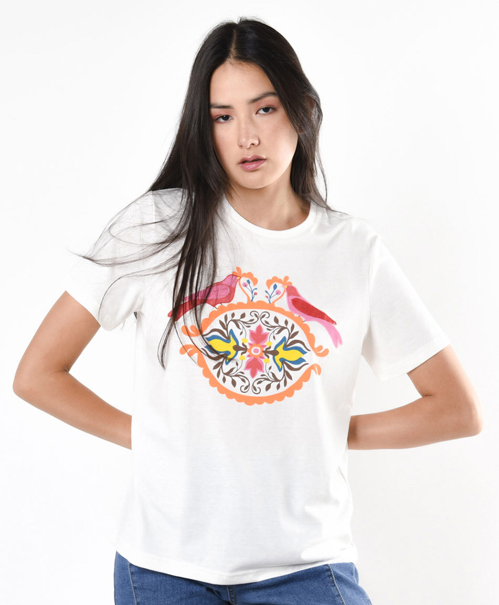Polera mujer pájaros bordados Polera mujer pájaros bordados
