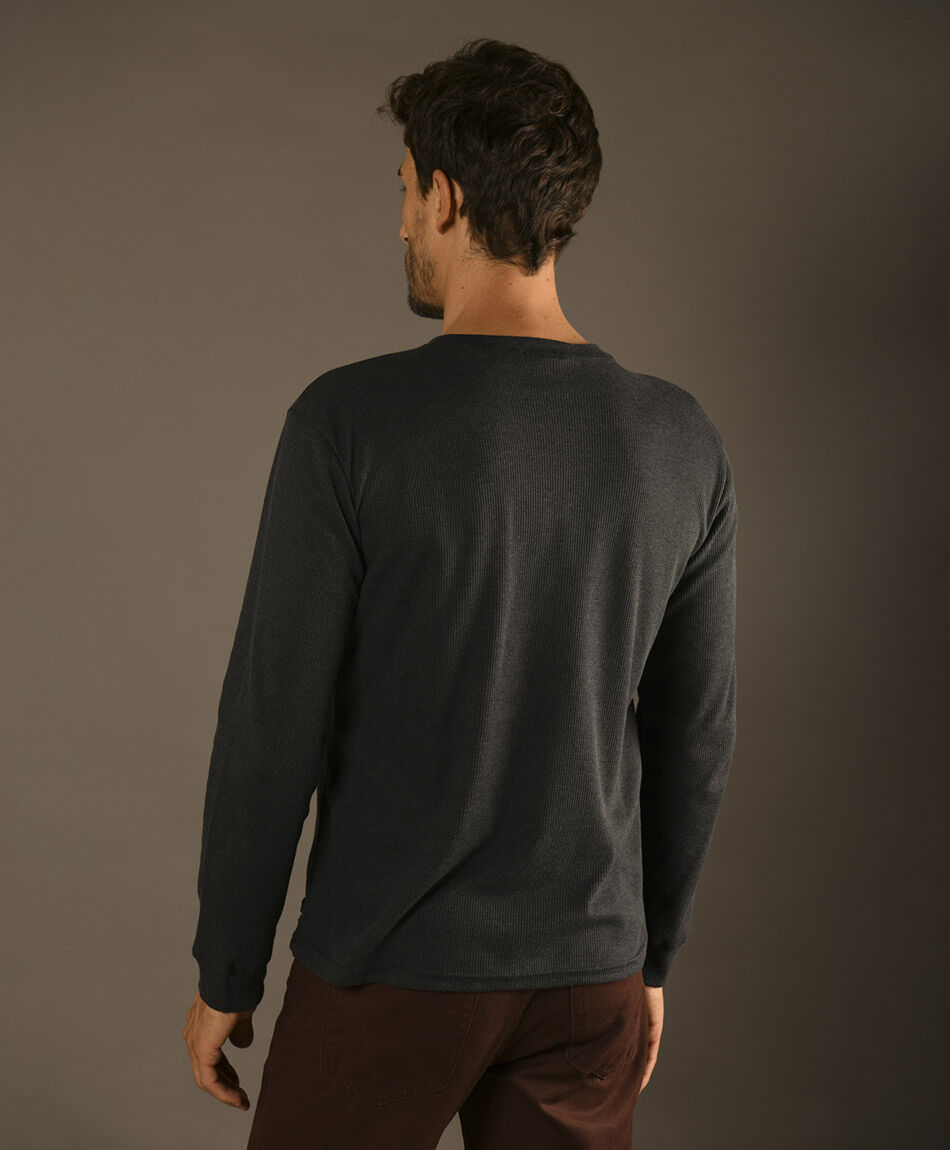 Polera textura botones