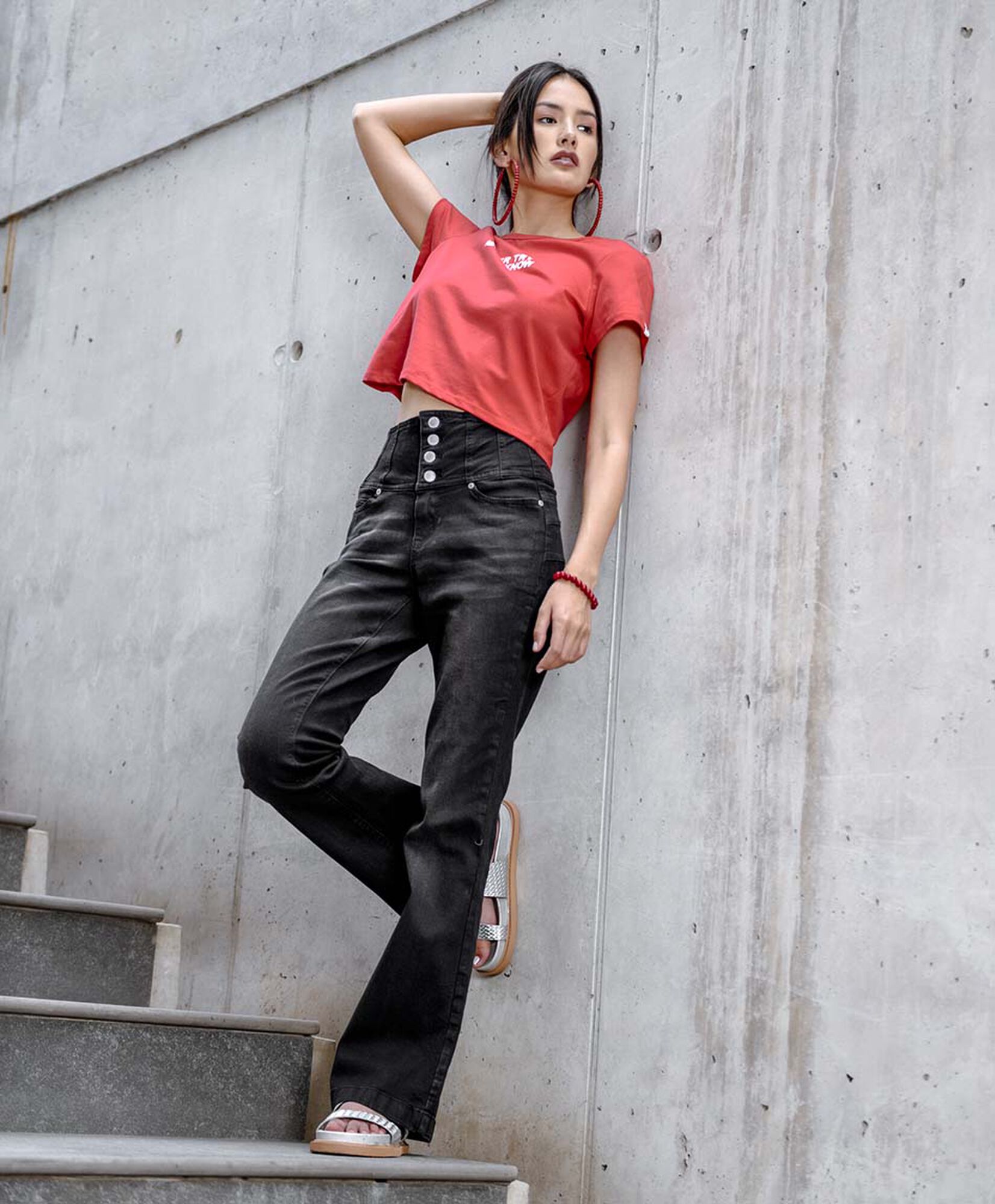 Jeans mujer botones flare Jeans mujer botones flare