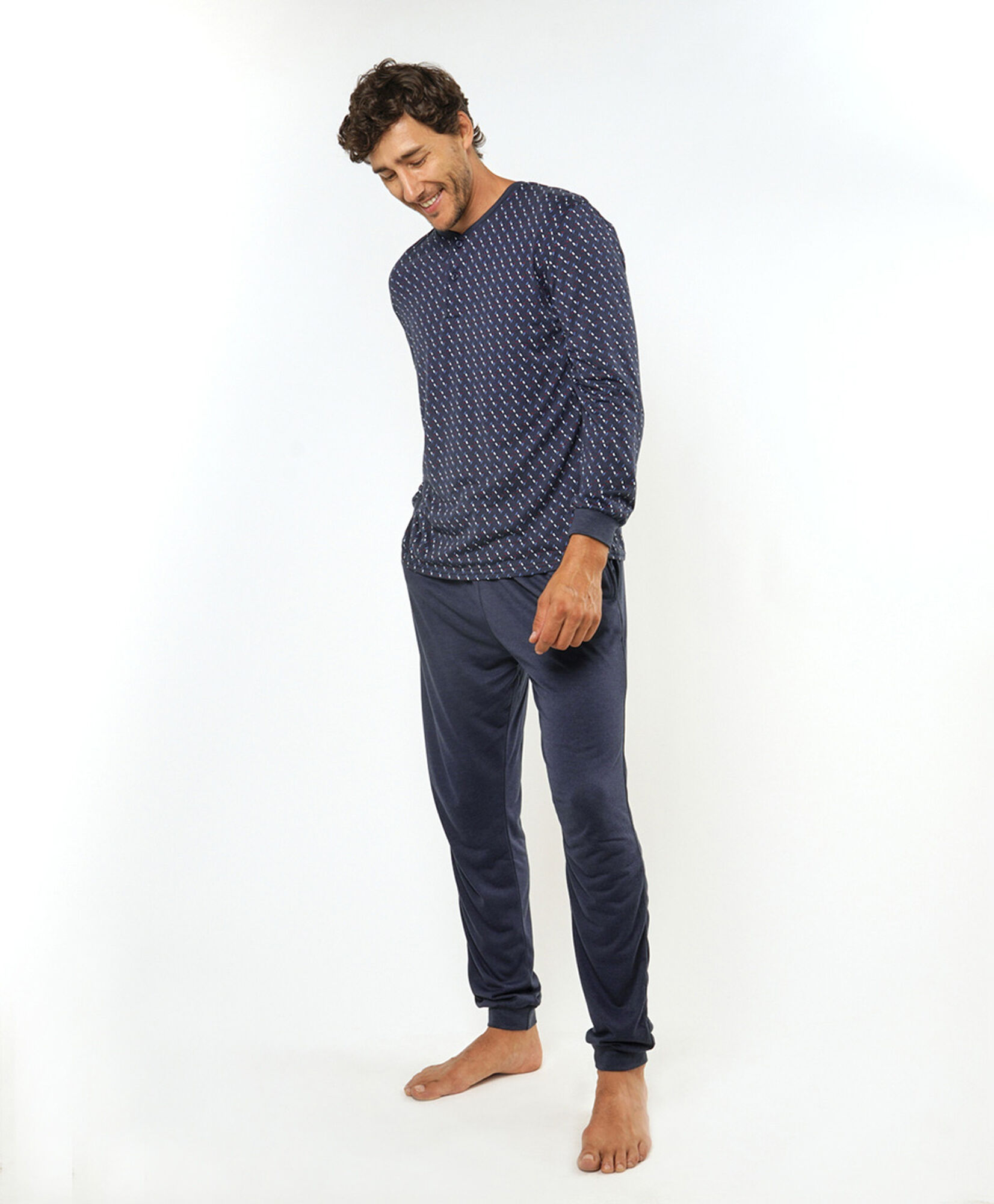 Pijama hombre mini figuras Pijama hombre mini figuras