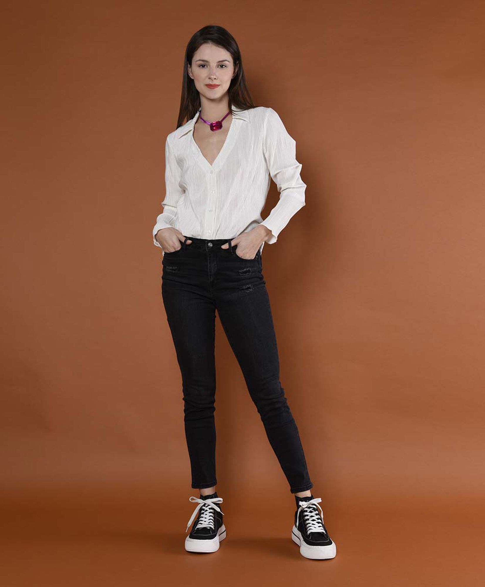 Jeans tiro alto skinny fit Jeans tiro alto skinny fit