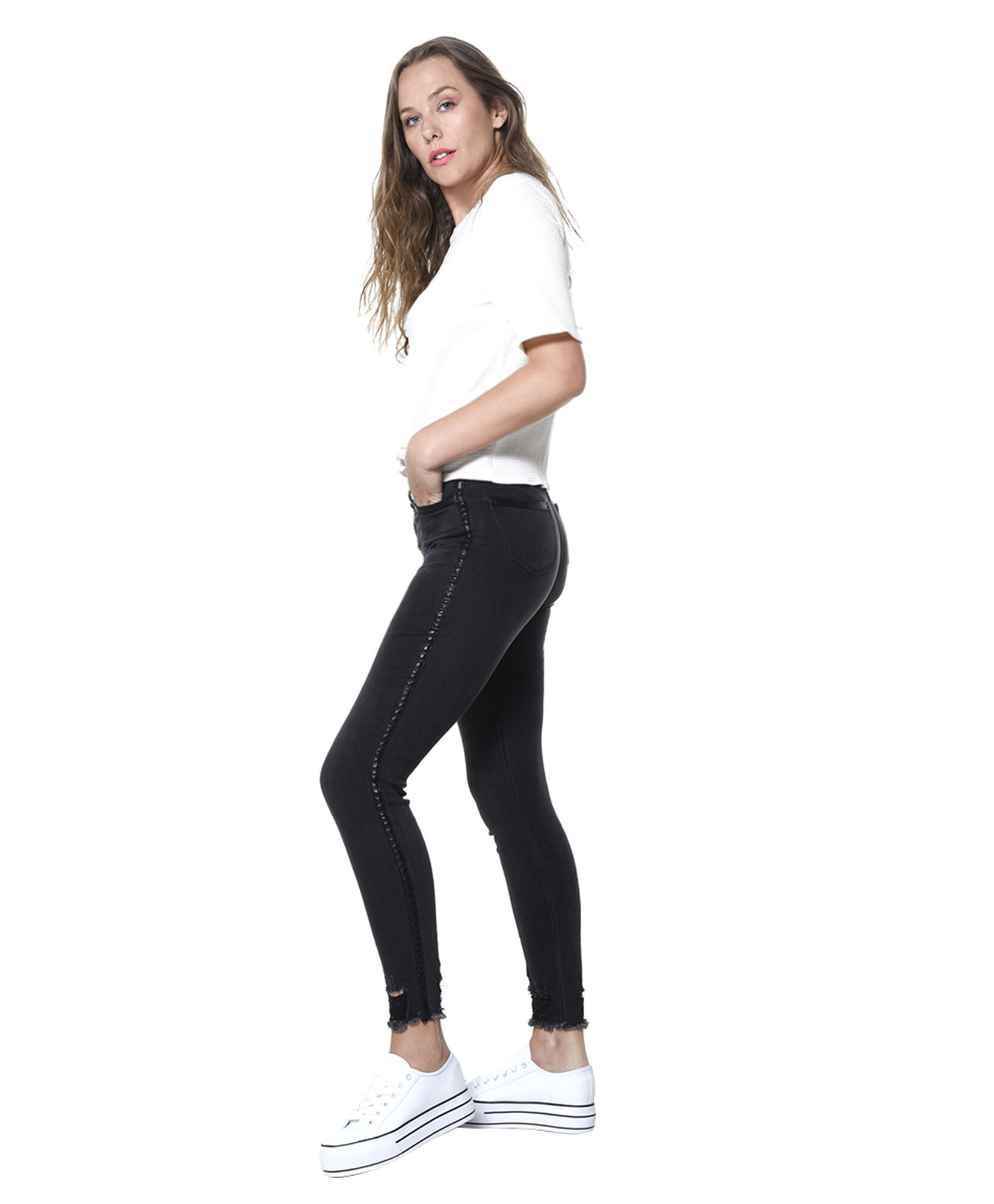 Jeans tiro alto envivado Jeans tiro alto envivado