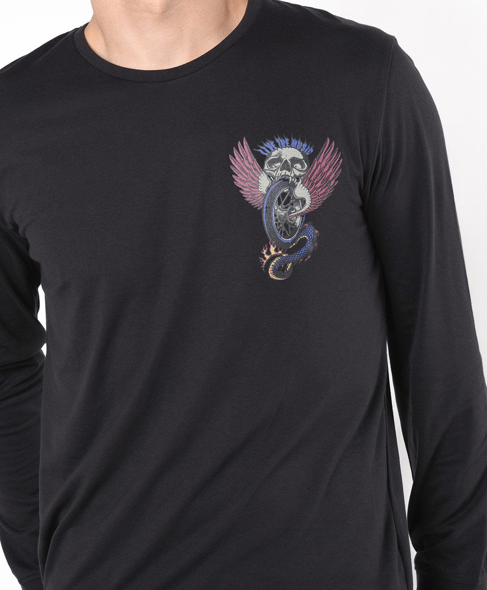 Polera hombre doble estampado calavera