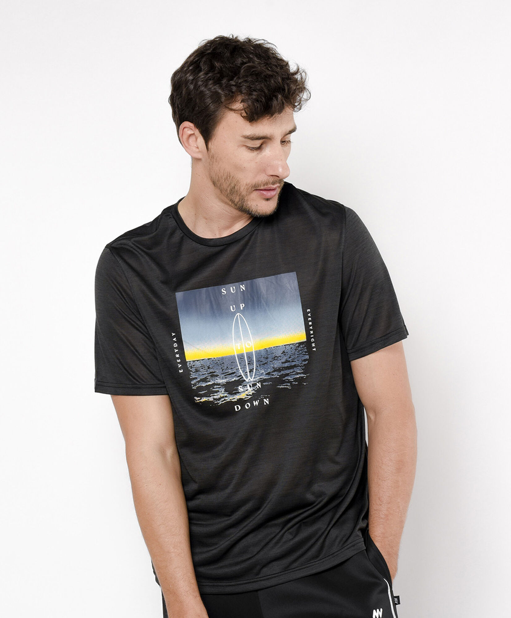 Polera deportiva hombre horizonte Polera deportiva hombre horizonte