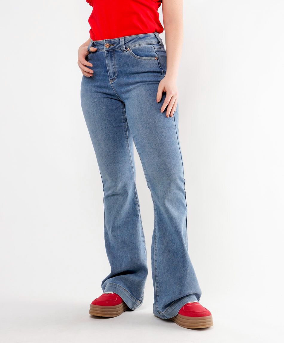 Jeans mujer basta ancha flare